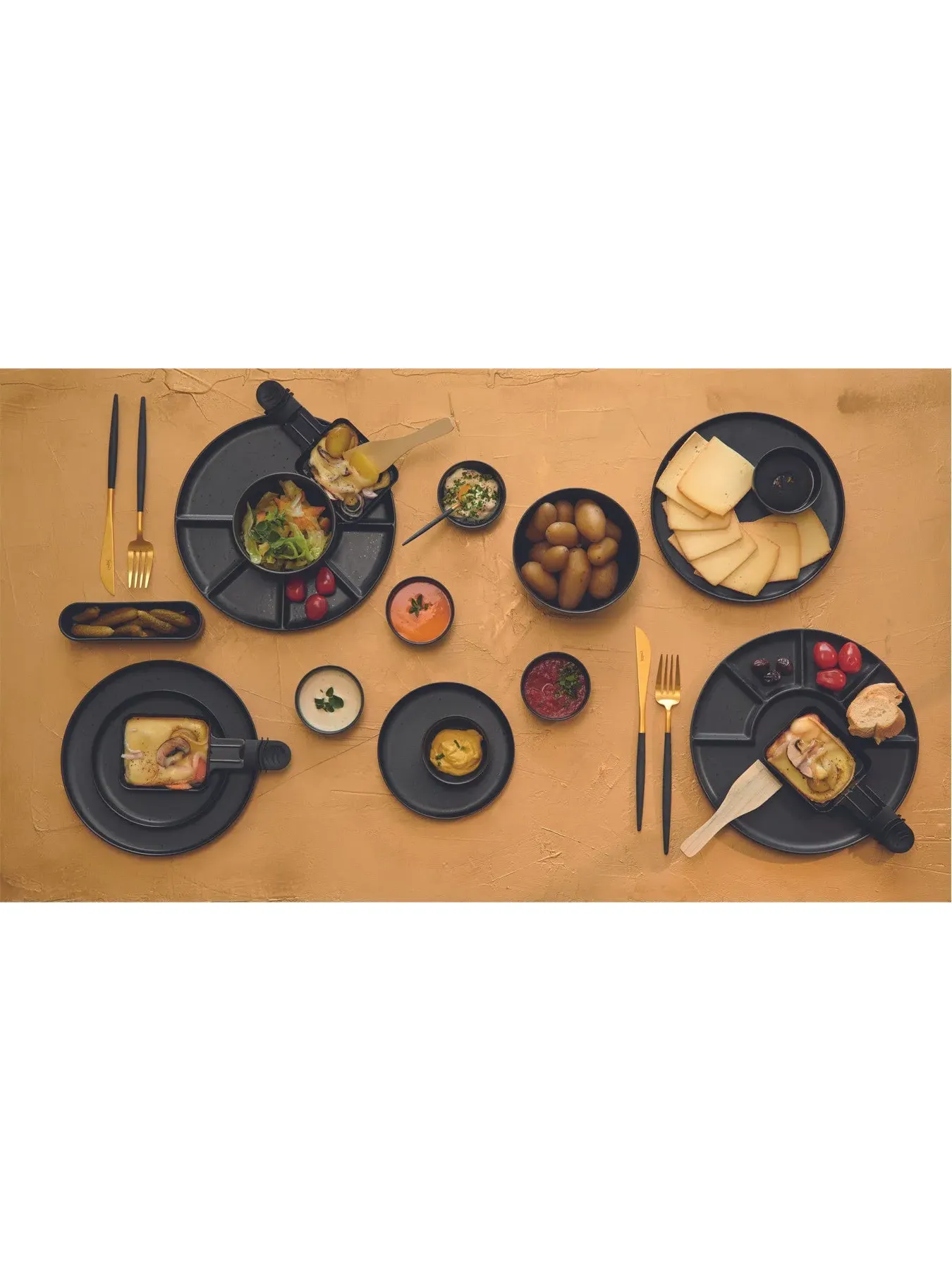 Dinner Plate - Black, Porcelain