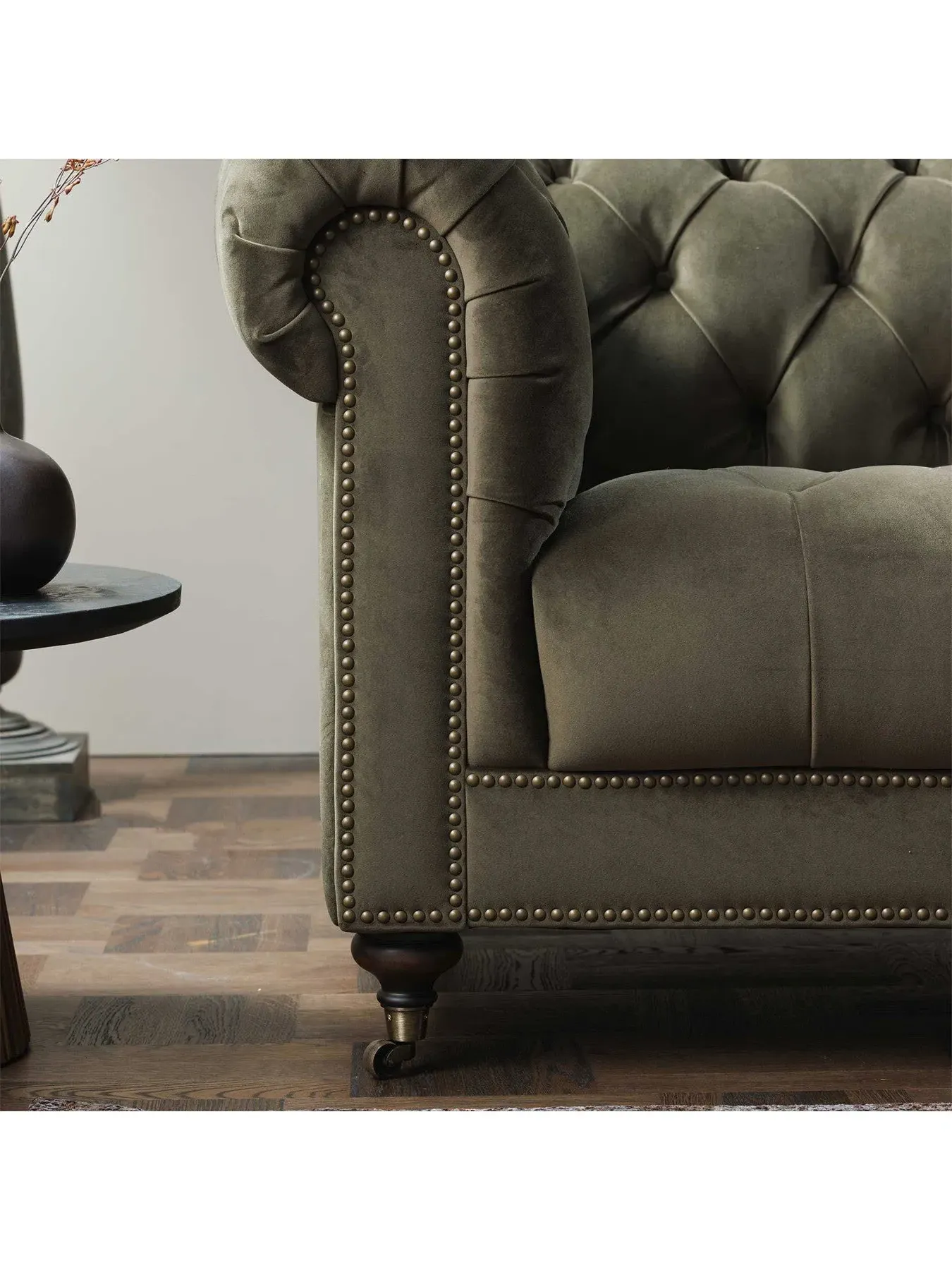 Chesterfield Armchair with Button Tufting - Green, Velvet