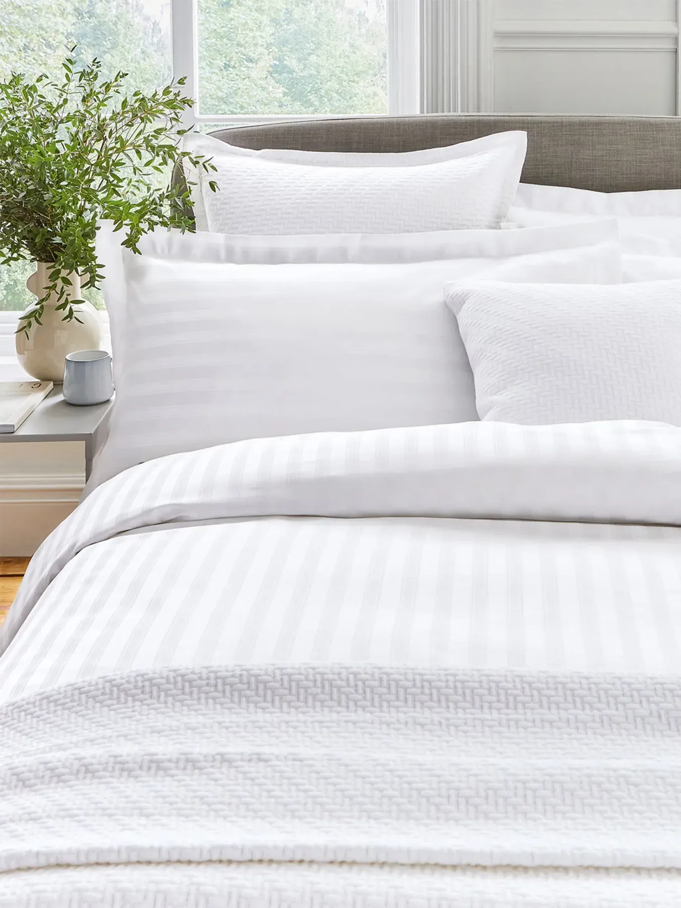 Double Duvet Cover - White, Cotton Sateen image