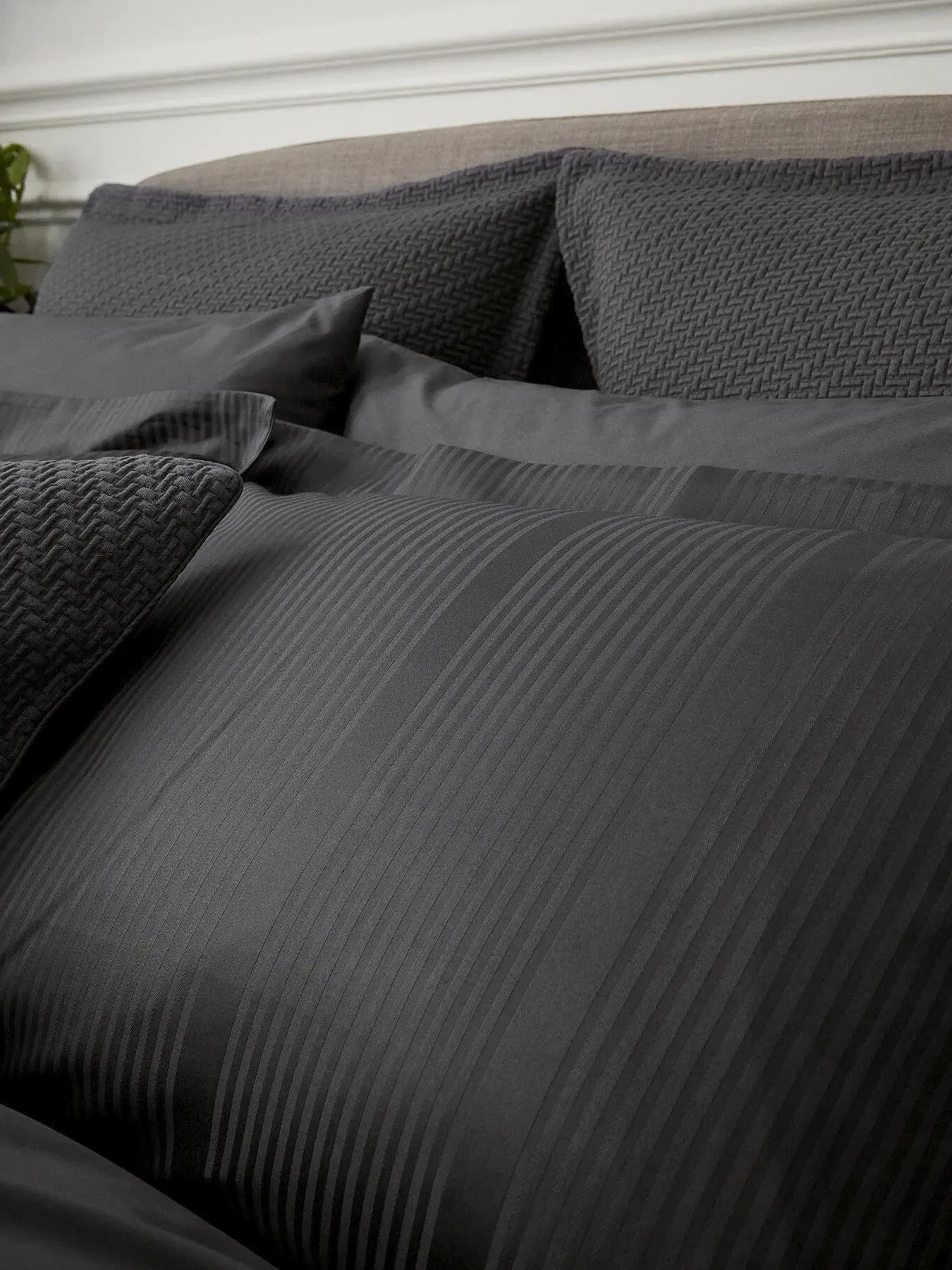 Oxford Pillowcase Dobby Weave - Charcoal, Cotton image