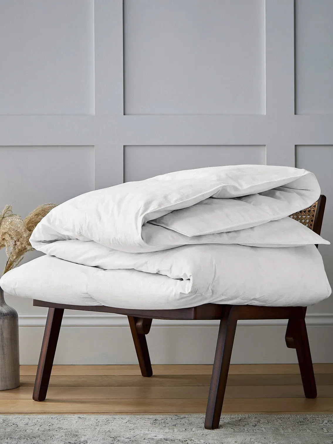 Single Goose Down Duvet 13.5 Tog - White, Cotton image