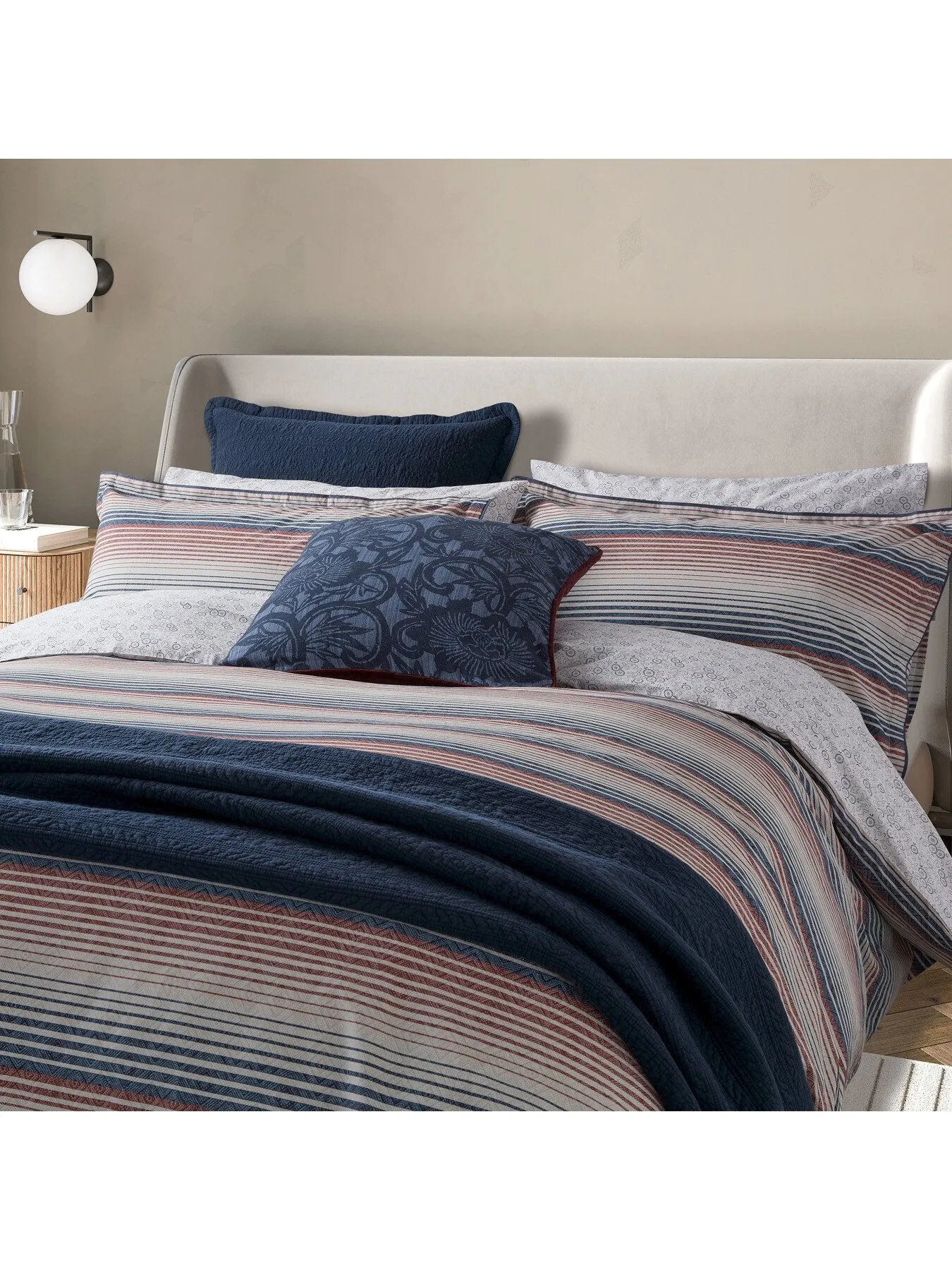 King Size Duvet Cover Set - Multi
