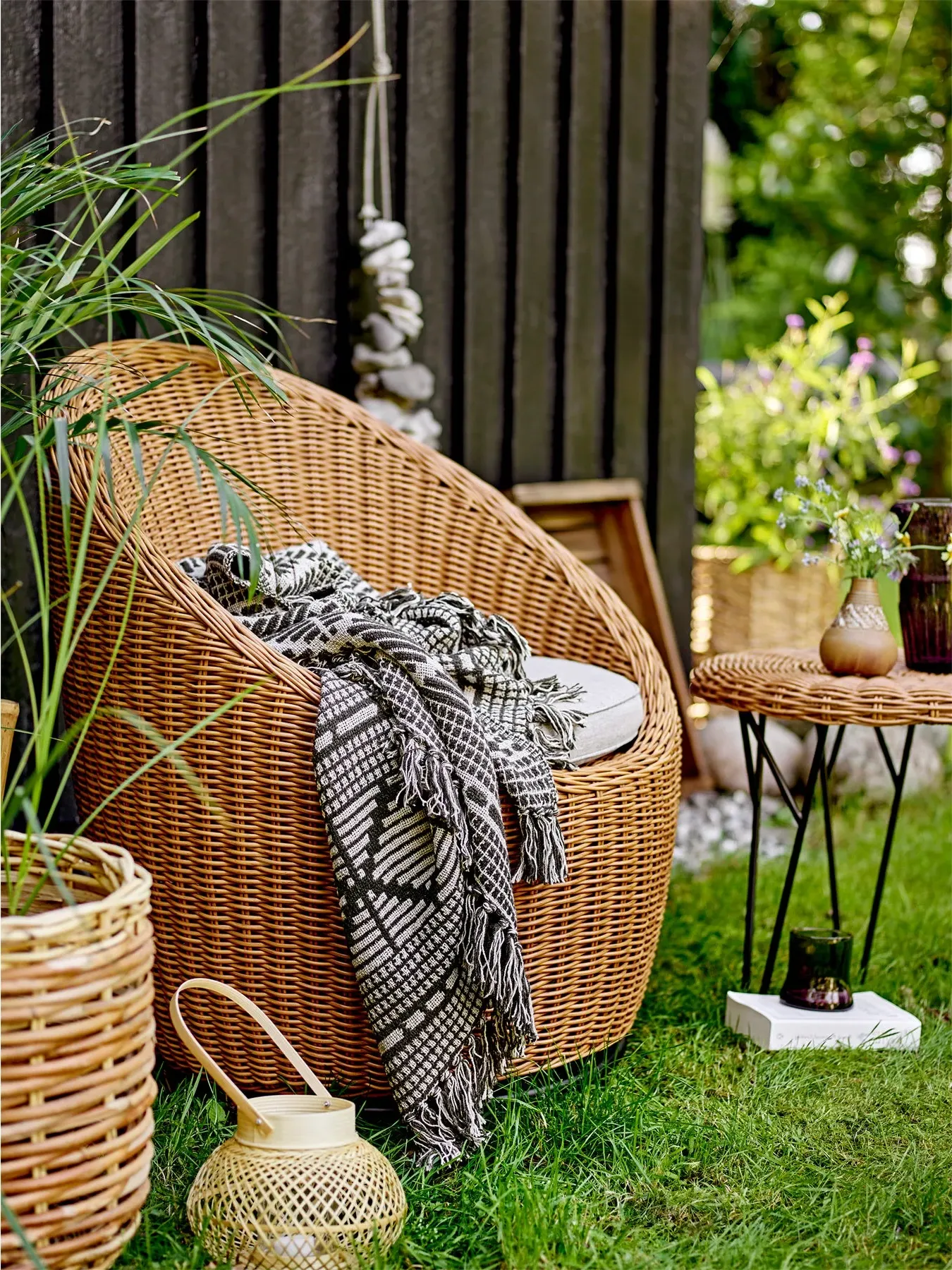 Large Throw Blanket - Black