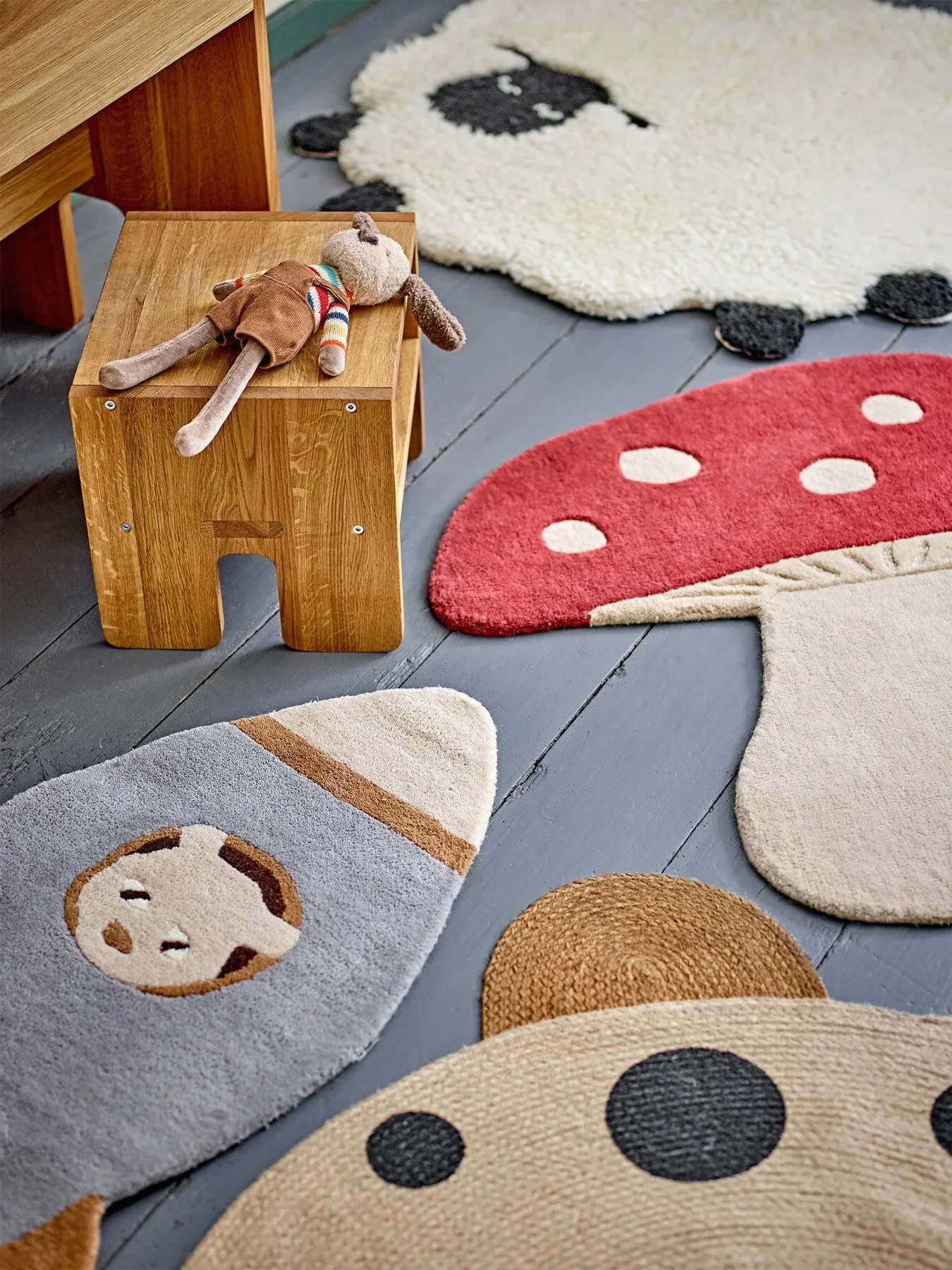 Sheep Design Rug - White, Wool