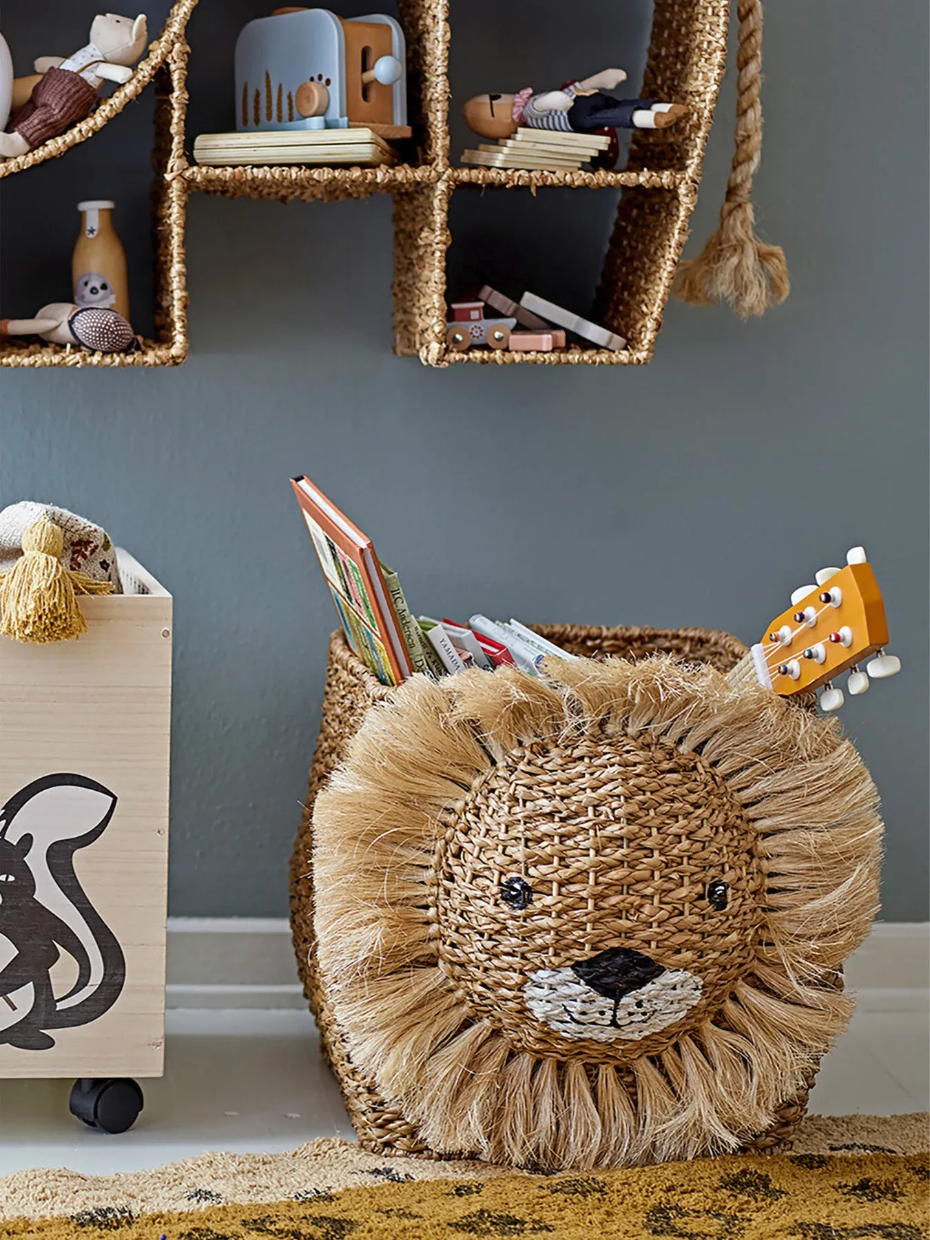 Storage Basket with Lion Design - Natural Bankuan