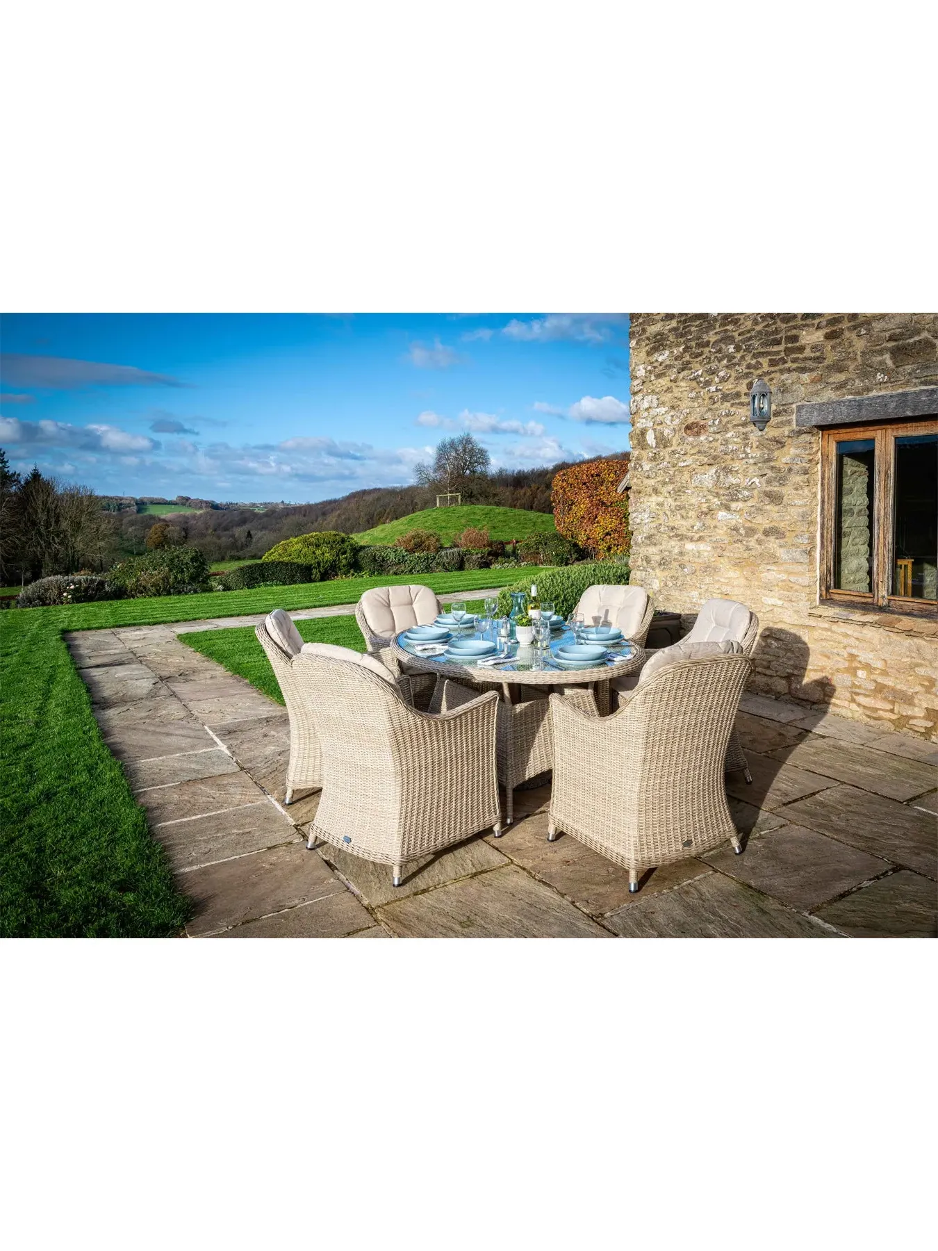 6-Seat Elliptical Dining Set with Parasol - Rattan