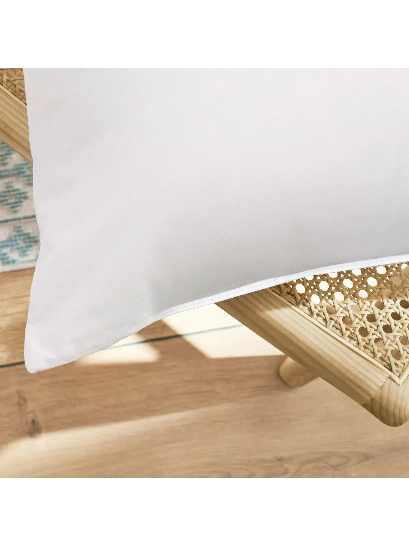 Square Down Pillow Medium Support - White