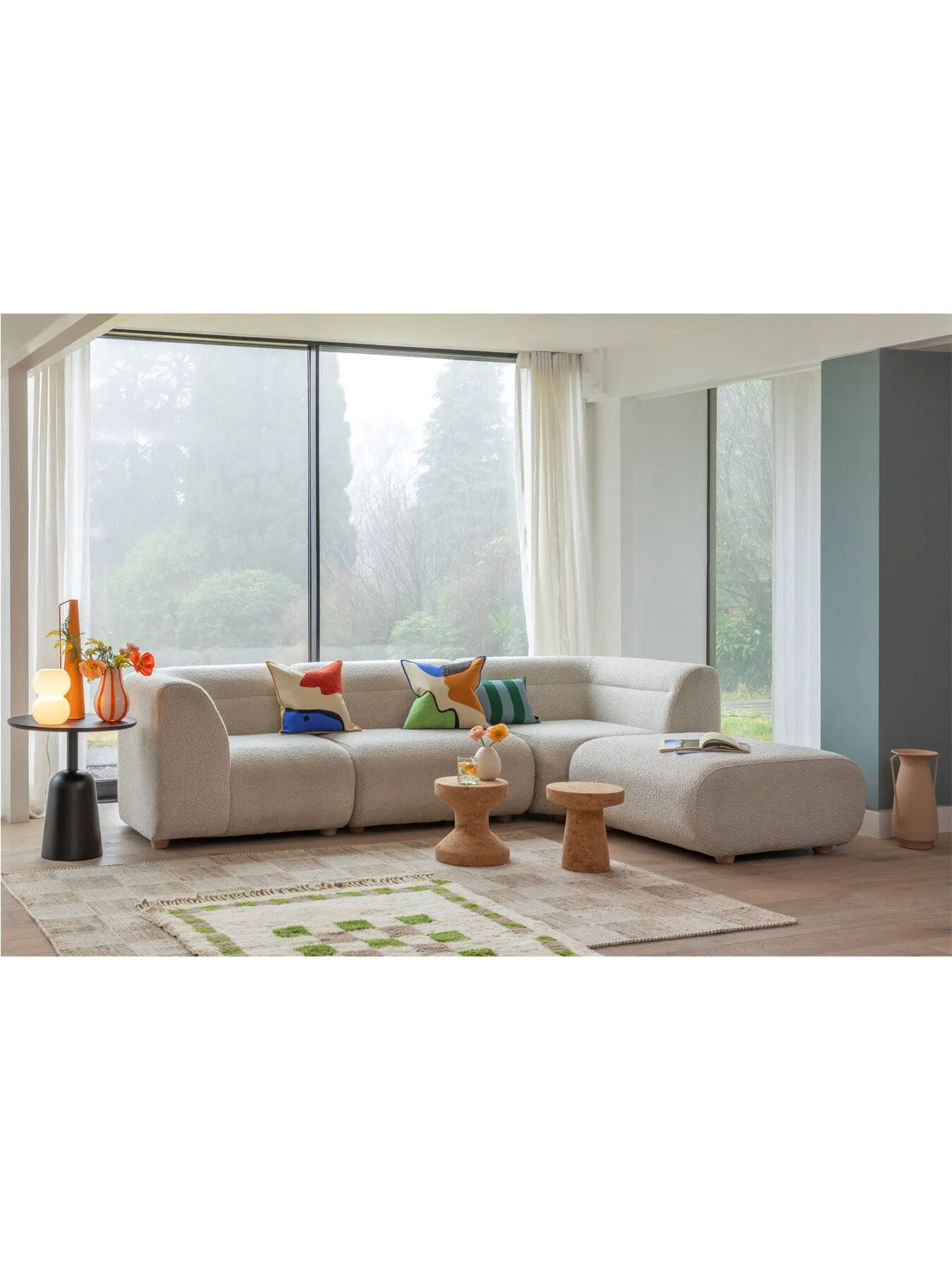 L-Shaped Corner Sofa Curved Design - Cream, Boucle