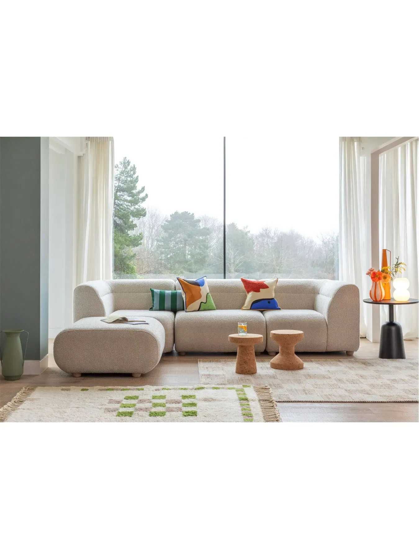 L-Shaped Corner Sofa Curved Design - Cream, Boucle