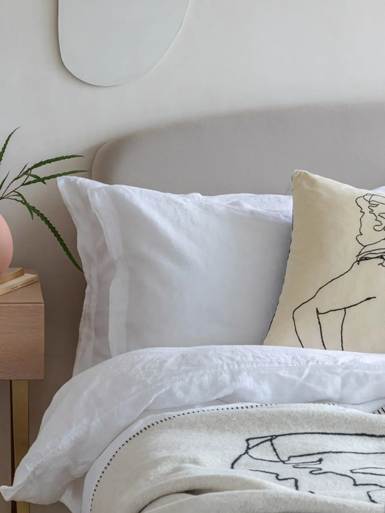Oxford Pillowcase - White, Washed Linen image