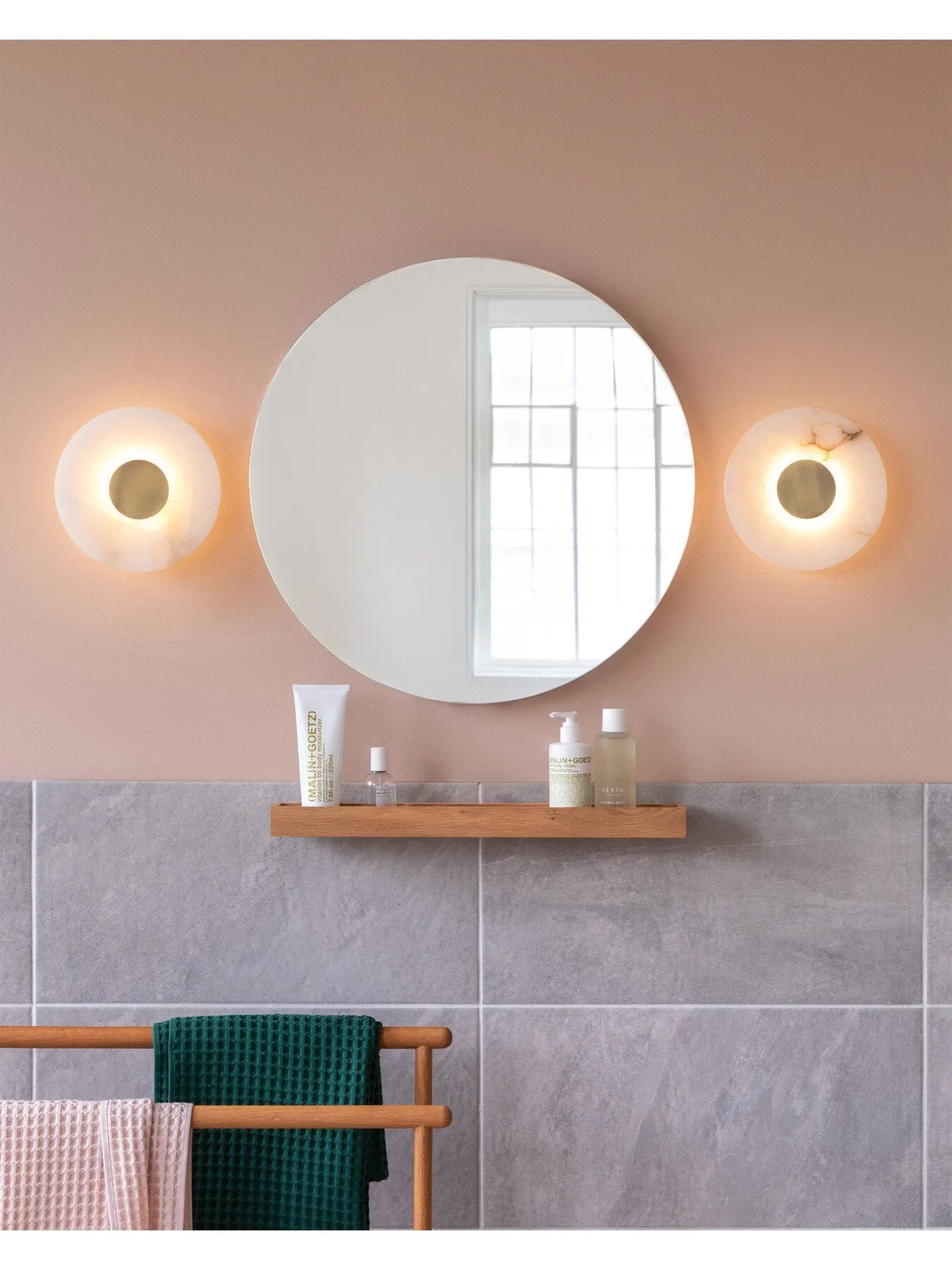 Round LED Wall Light IP44 - White, Alabaster