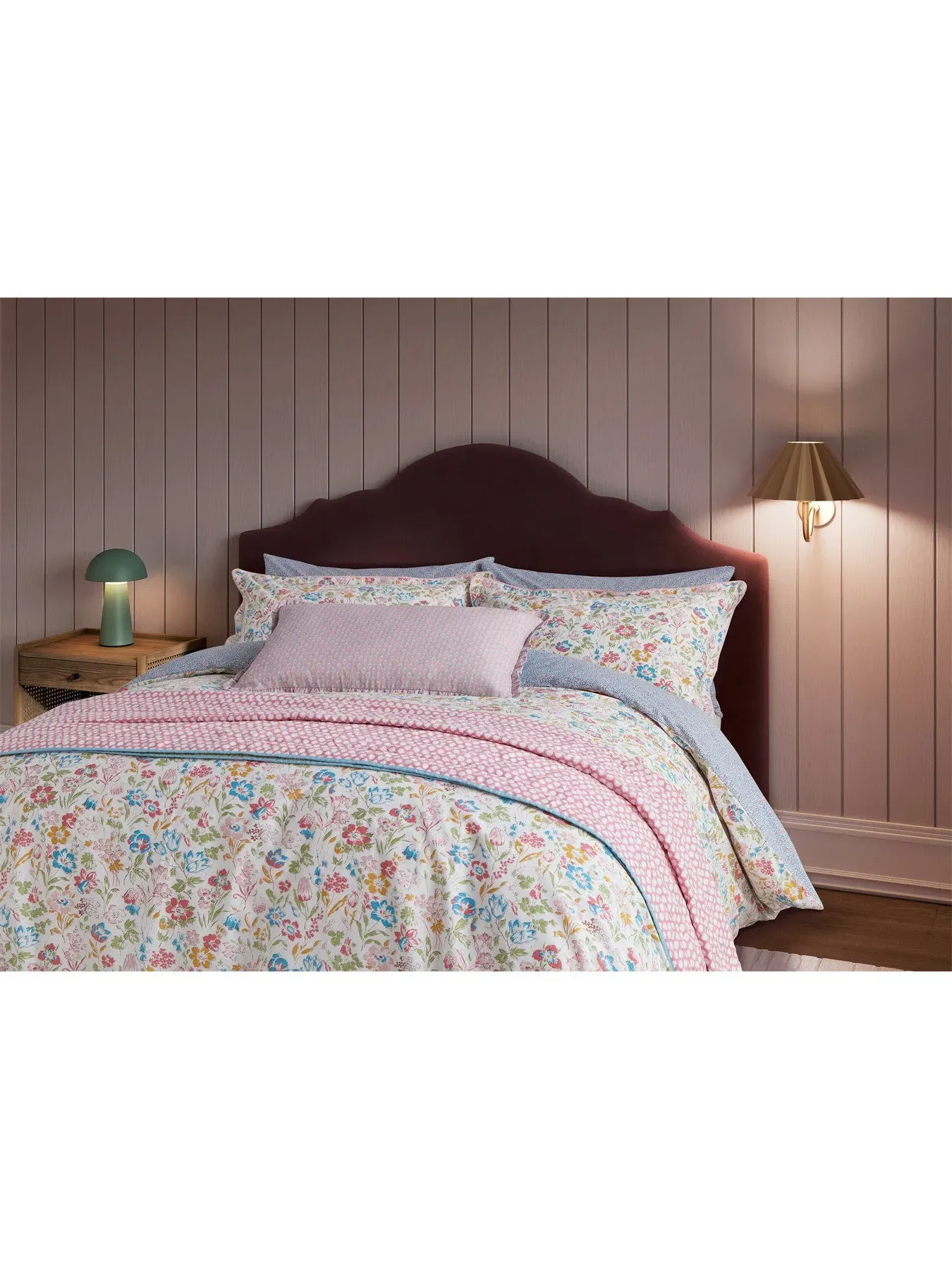 Double Meadowsweet Cover Set - Multi