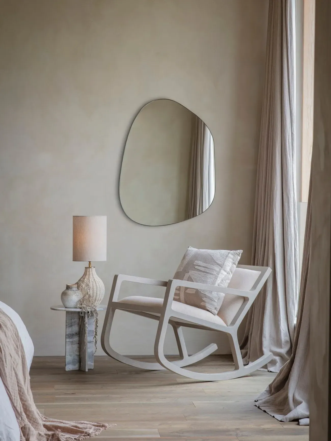 Large Table Lamp with Drum Shade - Natural, Rattan