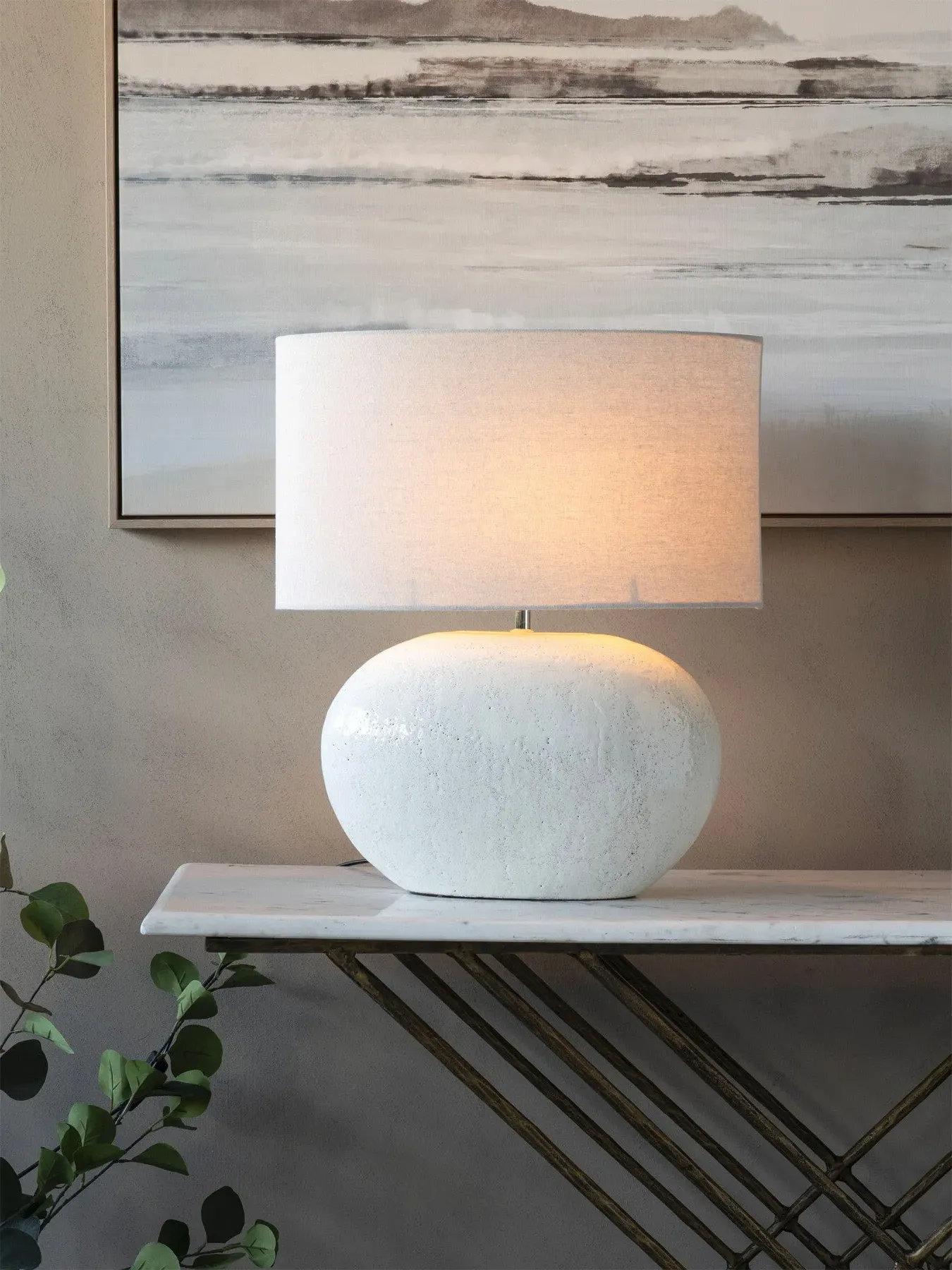 Table Lamp with Terracotta Base - White