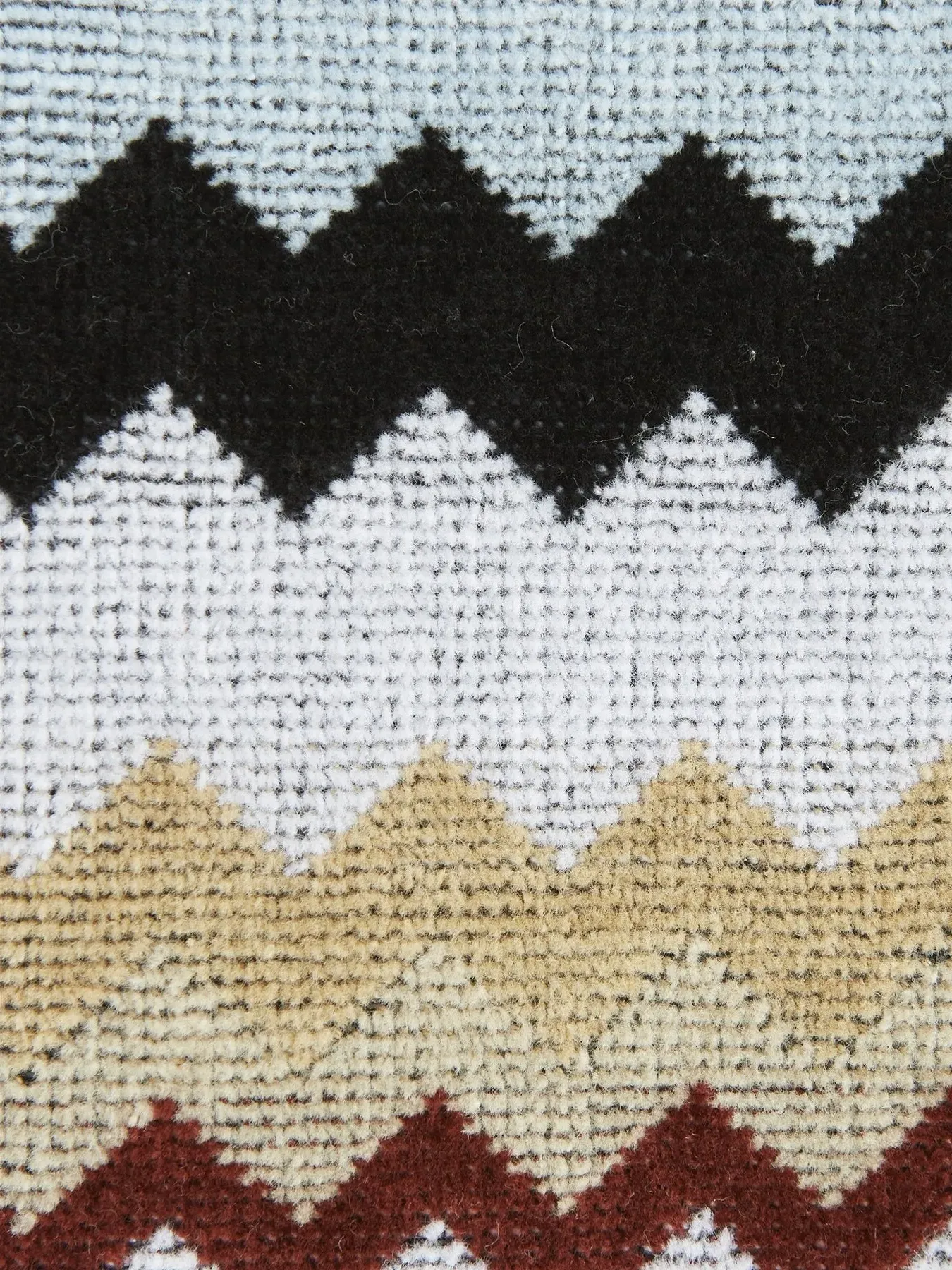 Sheet Towel with Vibrant Print - Black Multi