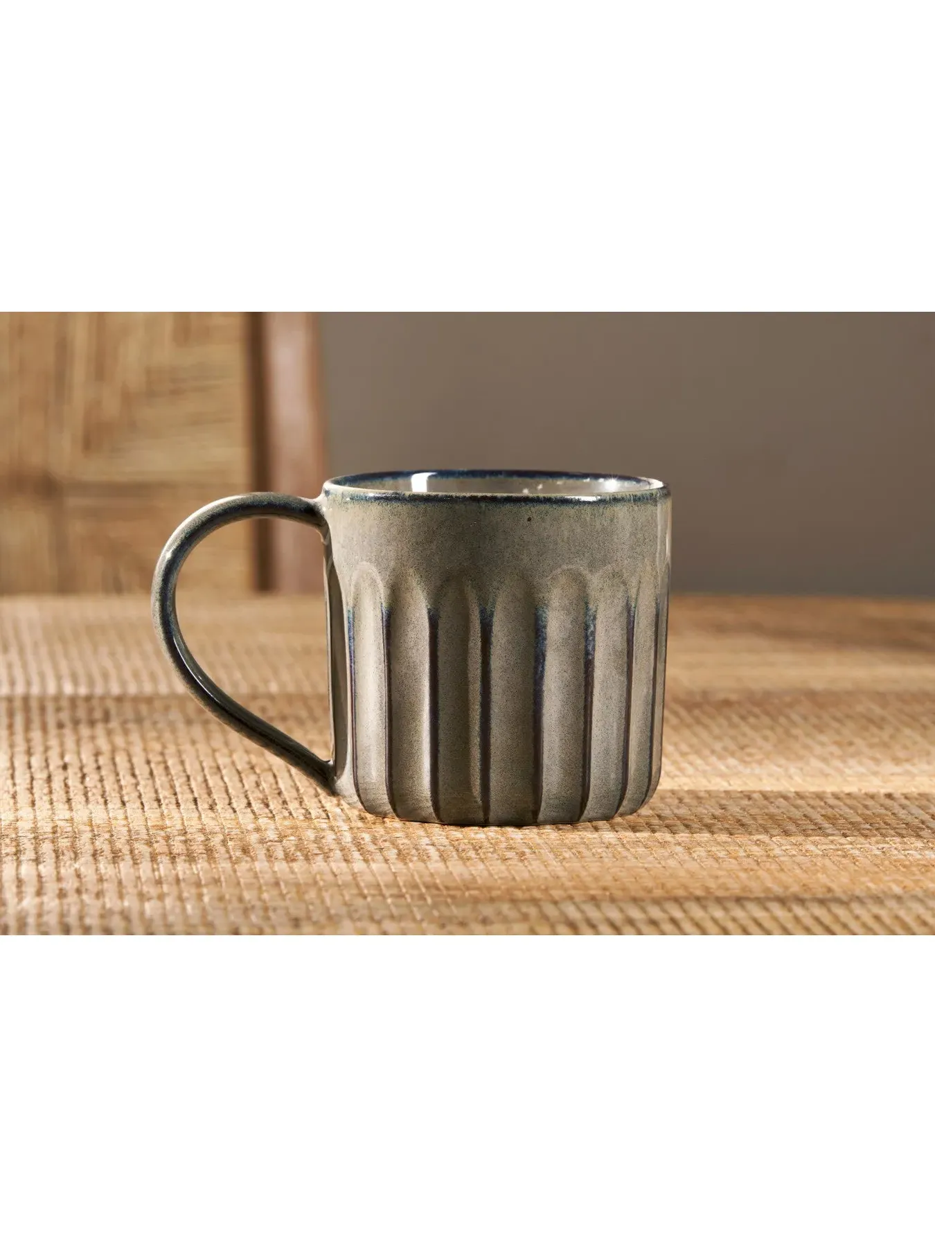 2-Piece Mug Set with Grooved Design - Pewter