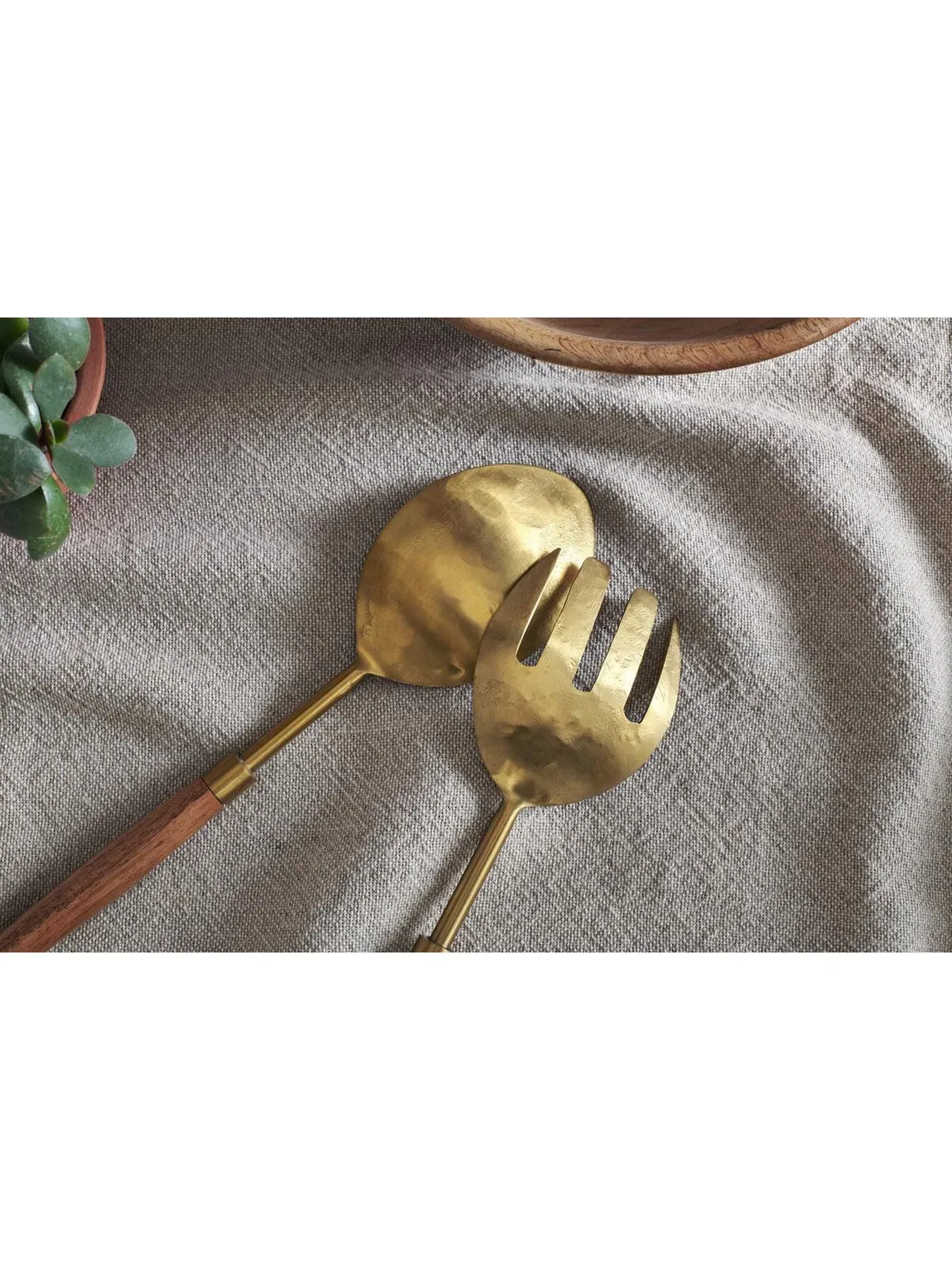 Set of 2 Salad Servers - Gold, Stainless Steel