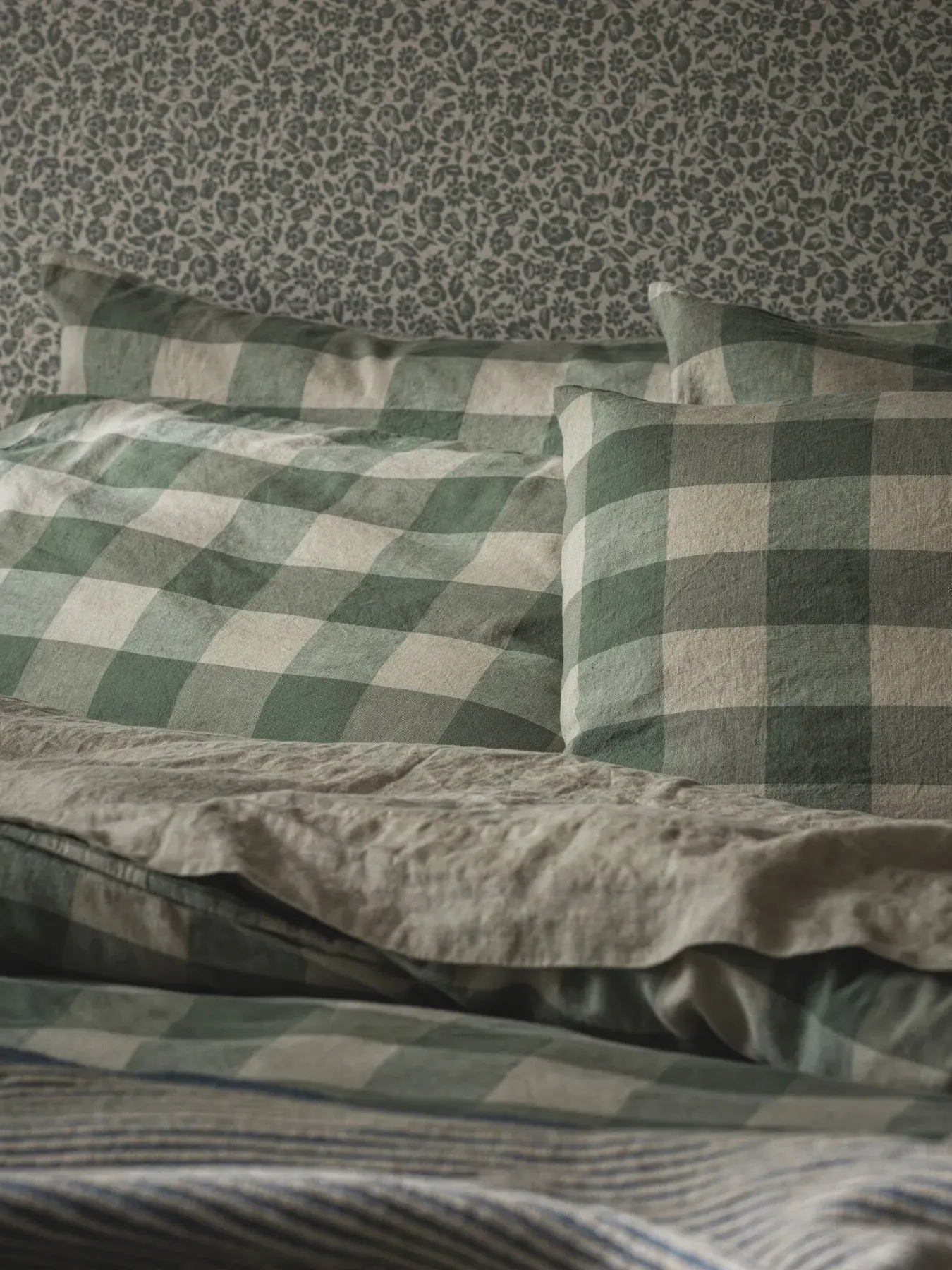 Square Pillowcase Pair Check - Green, Linen