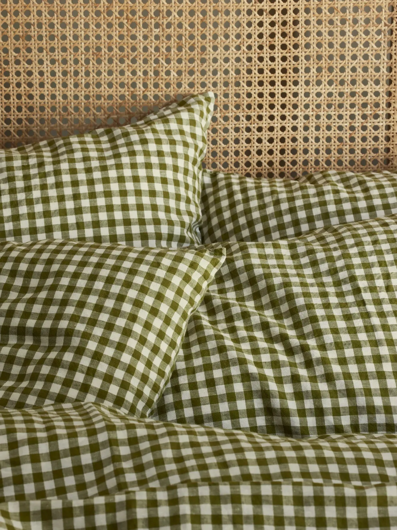 Square Pillowcase Pair - Green, Linen Blend image