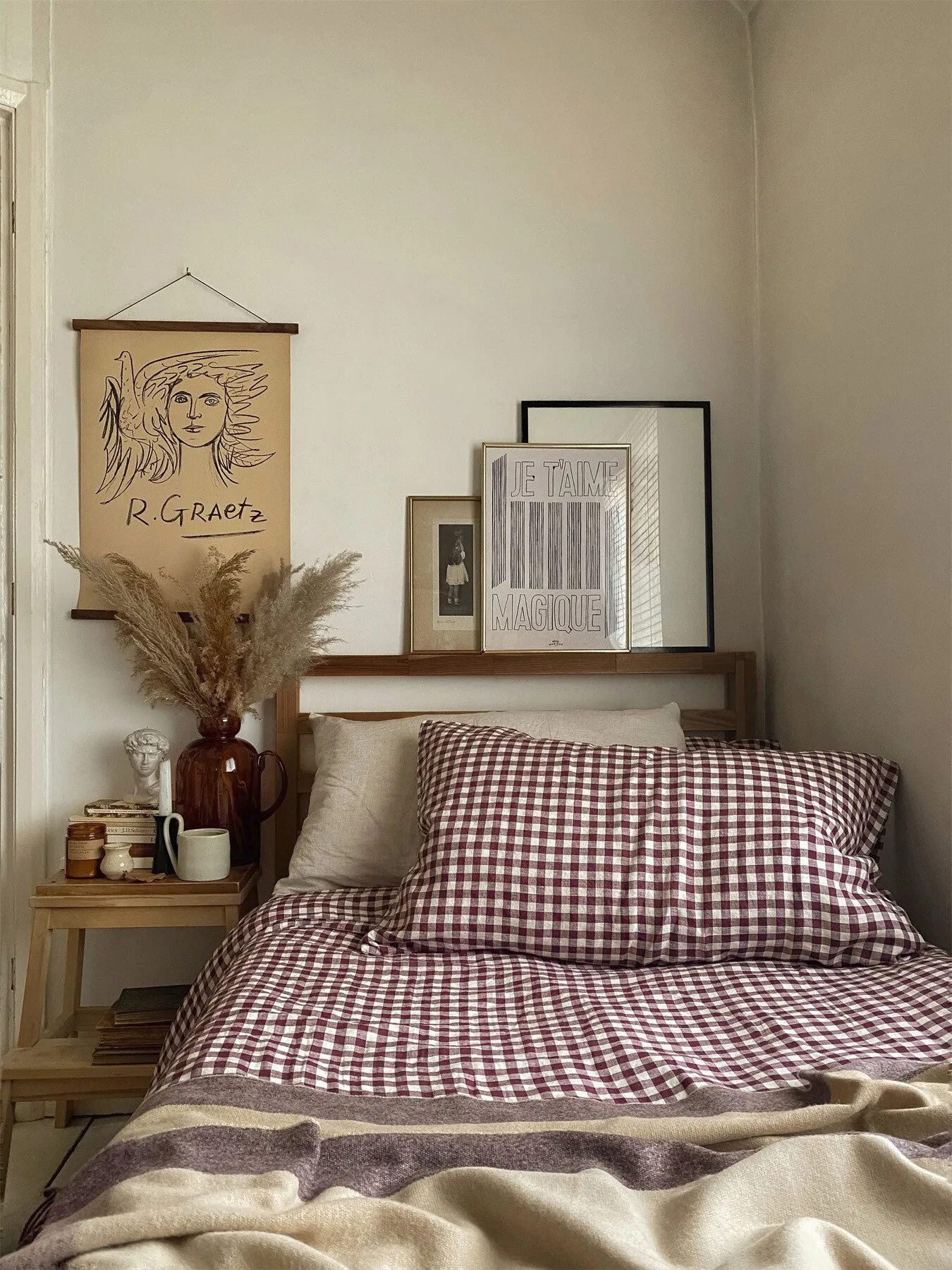 Square Pillowcases Gingham Print - Burgundy, Linen image