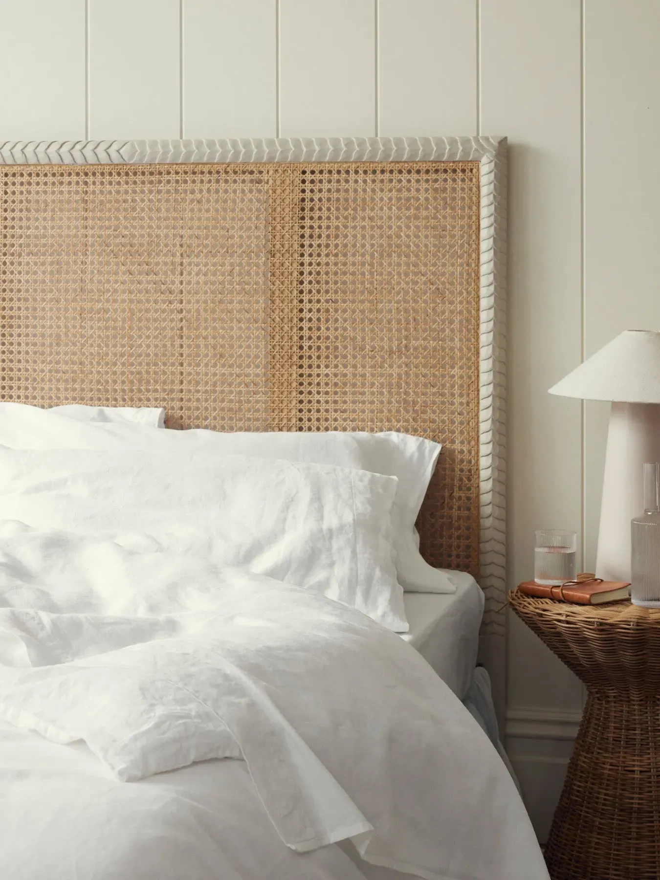 Standard Pillowcase Pair - White, Linen Blend image