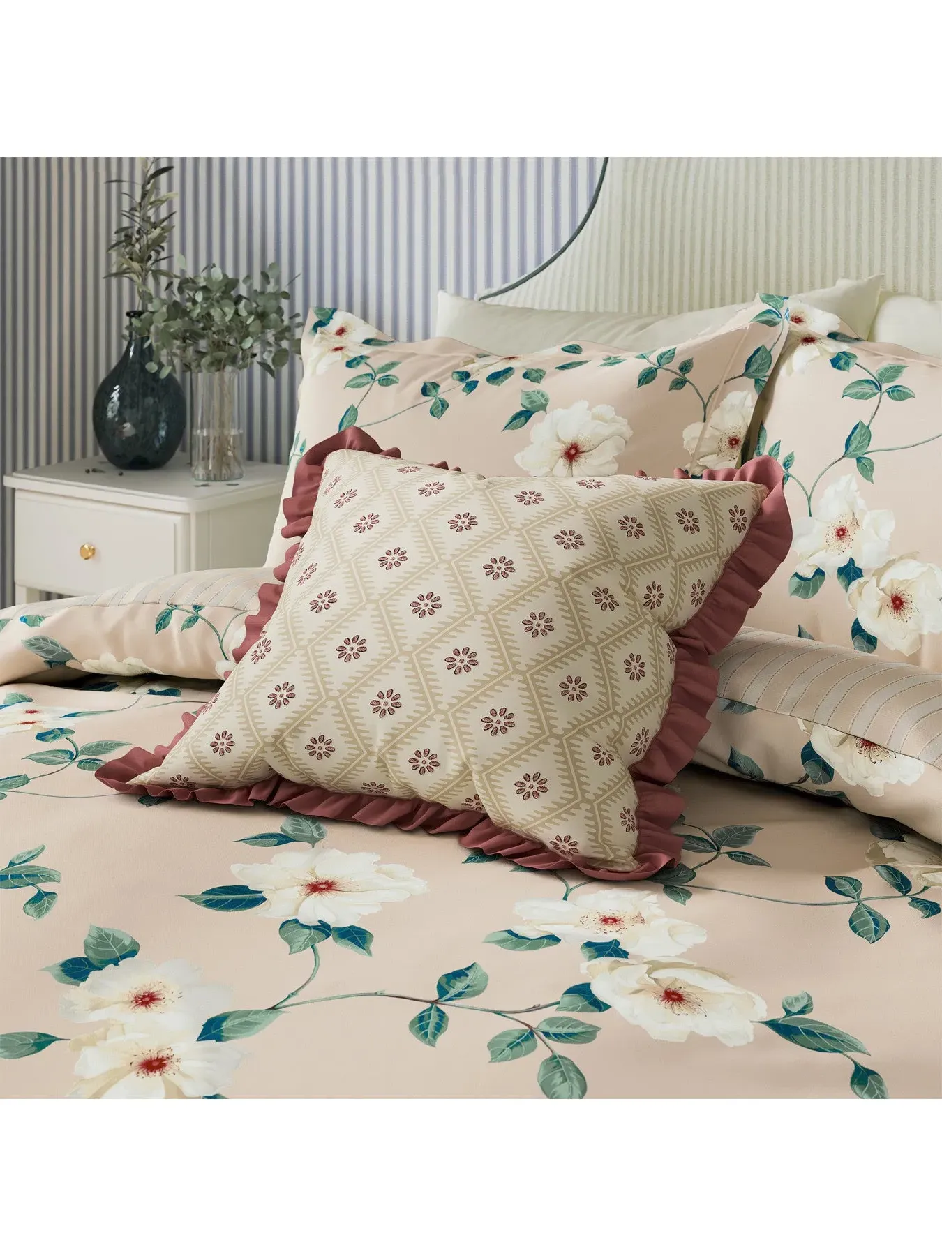 Square Cushion with Rose Print - Blush
