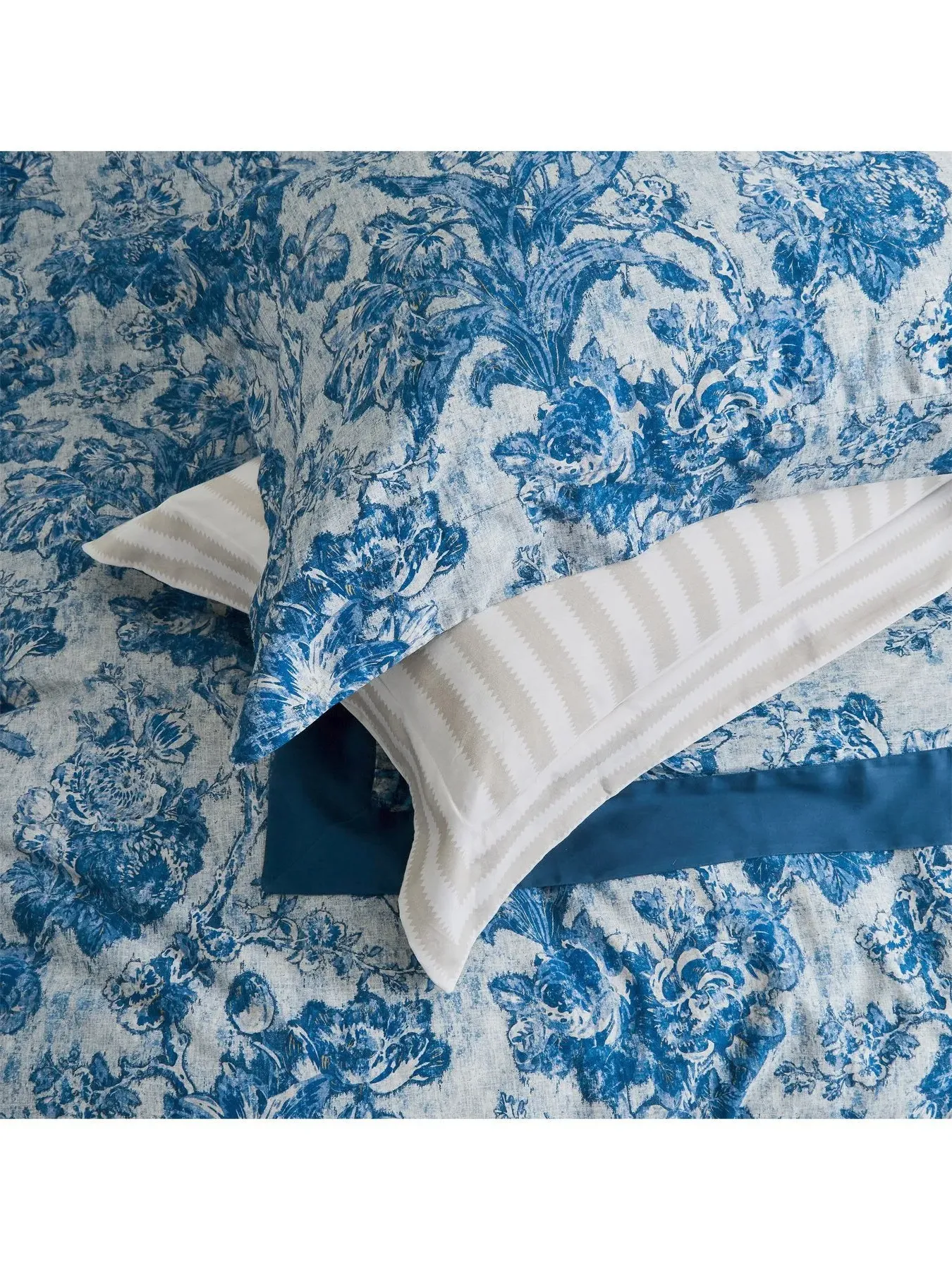 Square Pillowcase Pair Fringed Tulip - Smalt, Cotton