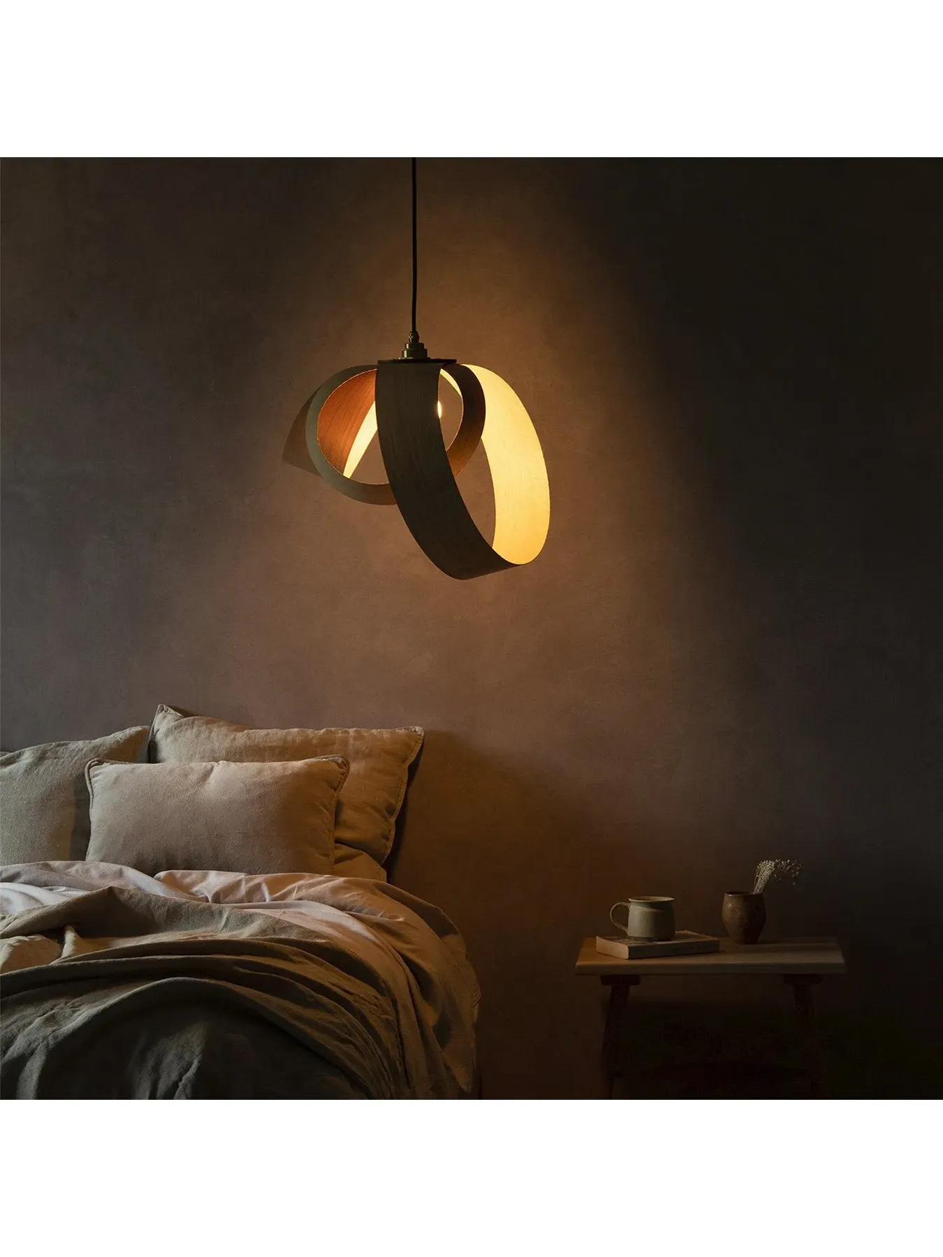 Verso Pendant Light - Oak Wood