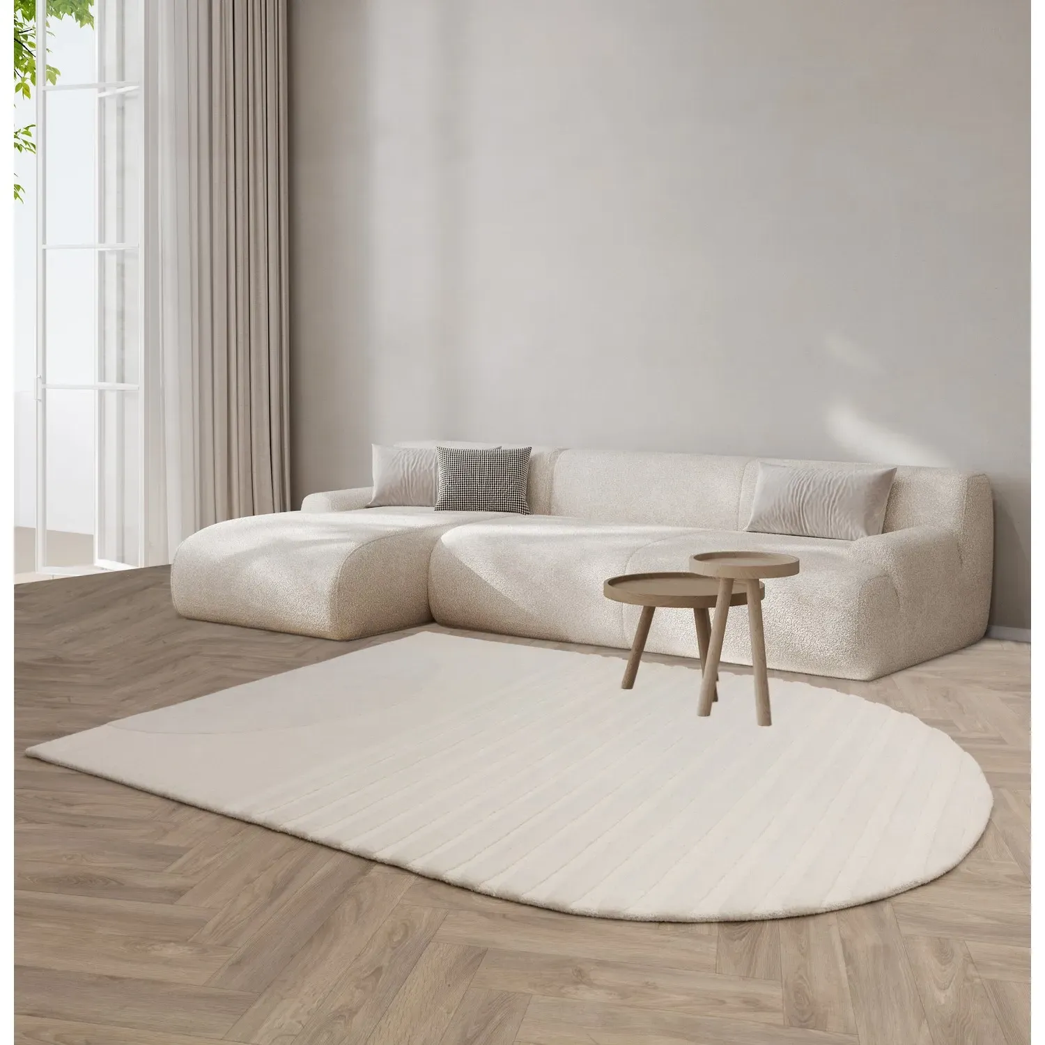 Curved Rug Hand Tufted - Cream, New Zealand Wool