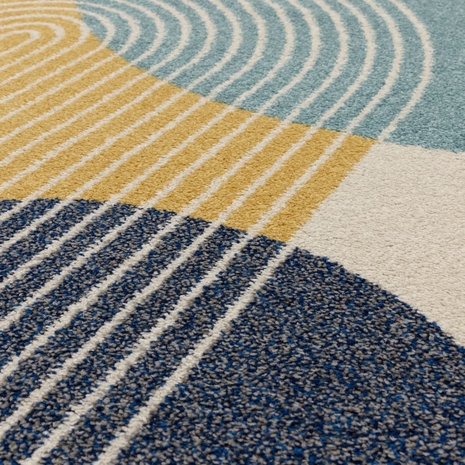Geometric Area Rug - Multi Coloured, Polypropylene
