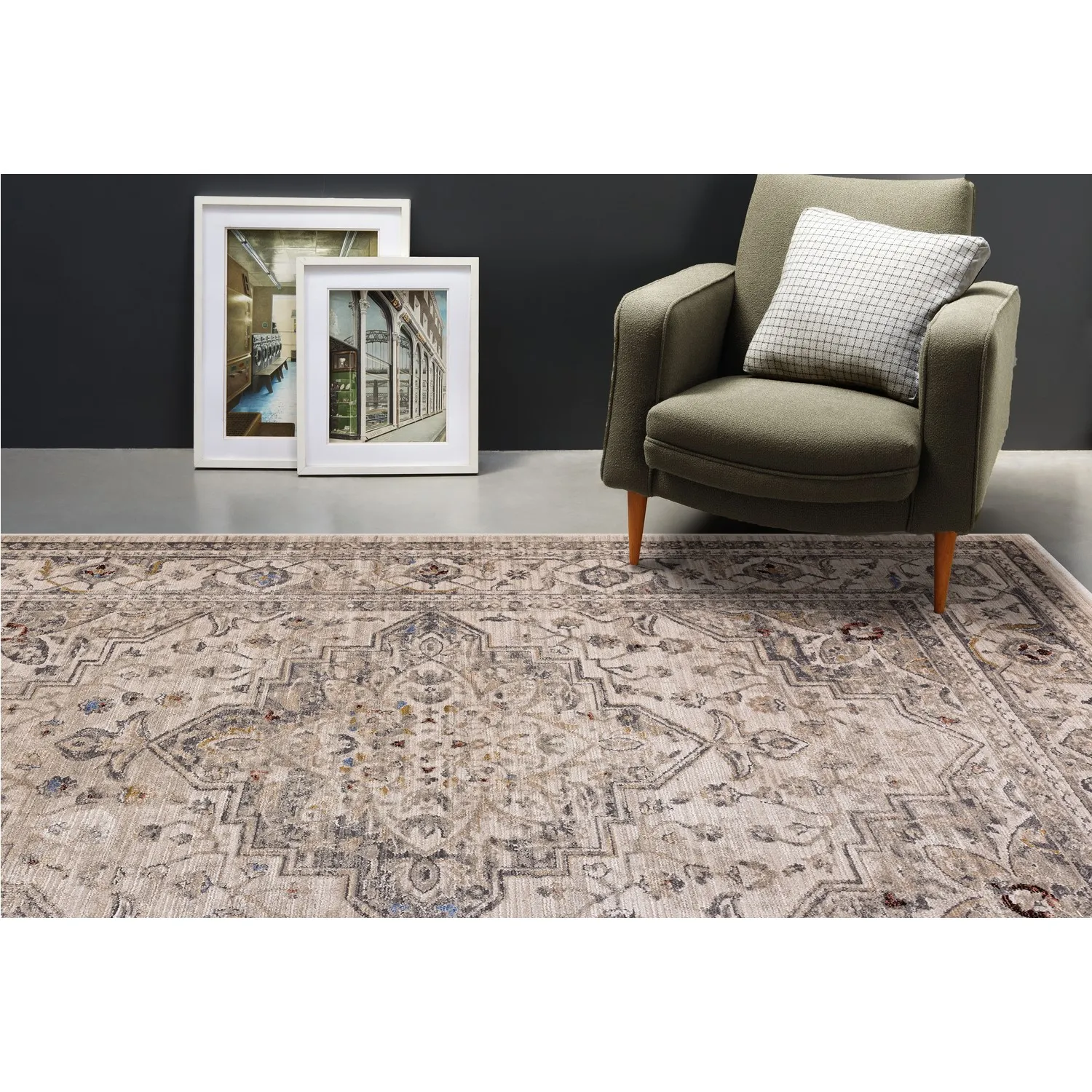 Rectangular Persian Rug with Medallion - Beige