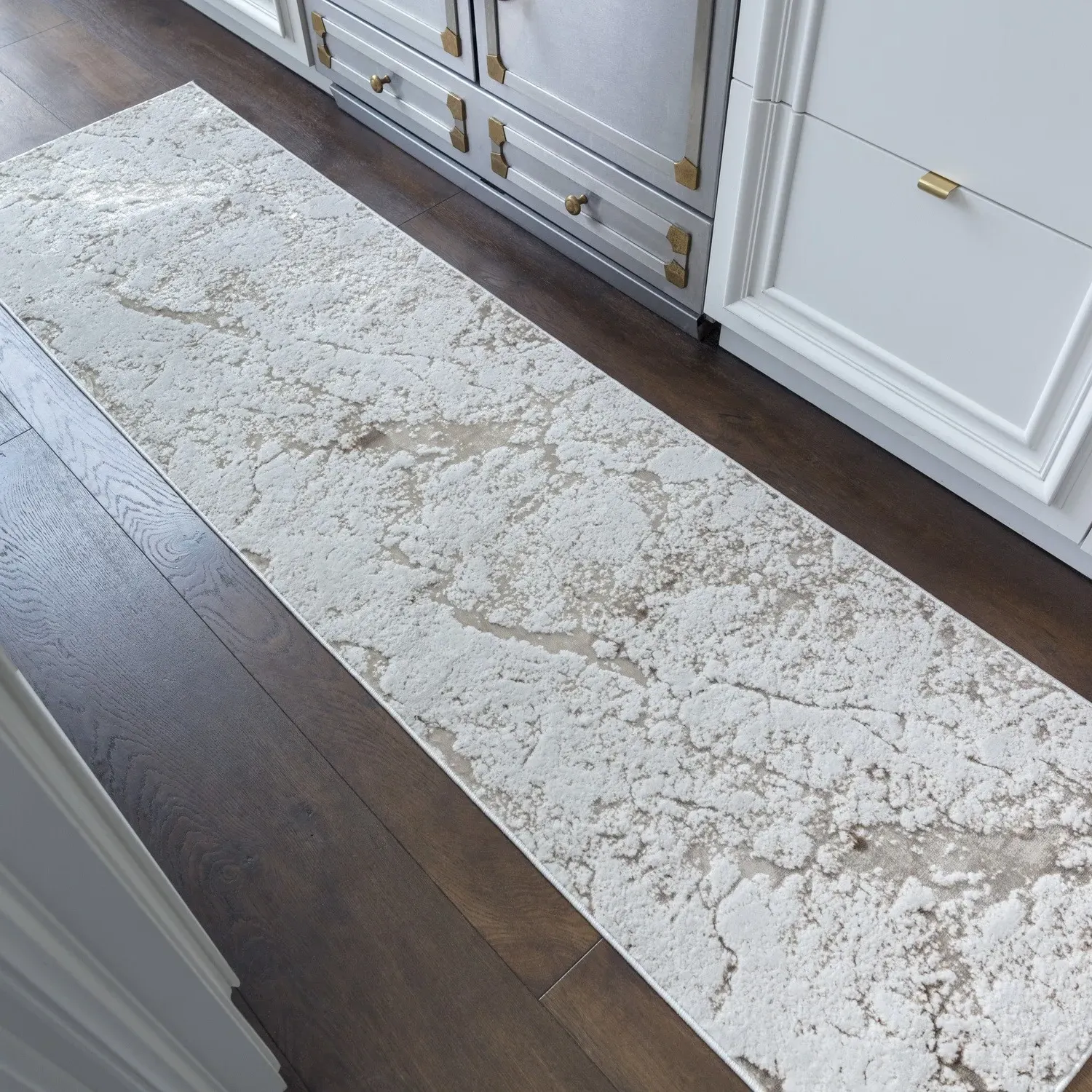 Runner Rug with Abstract Pattern - Beige