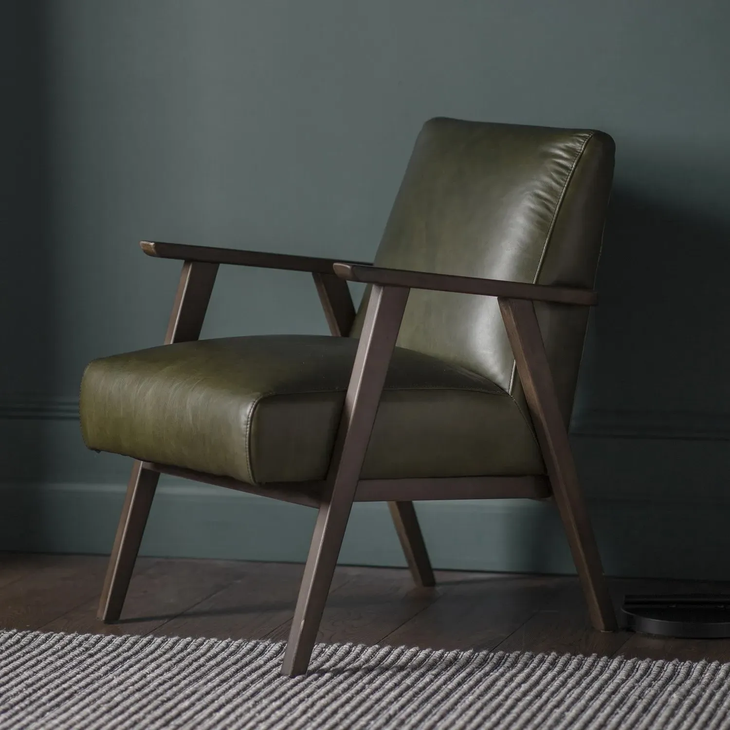 Accent Chair with Curved Design - Green, Leather image