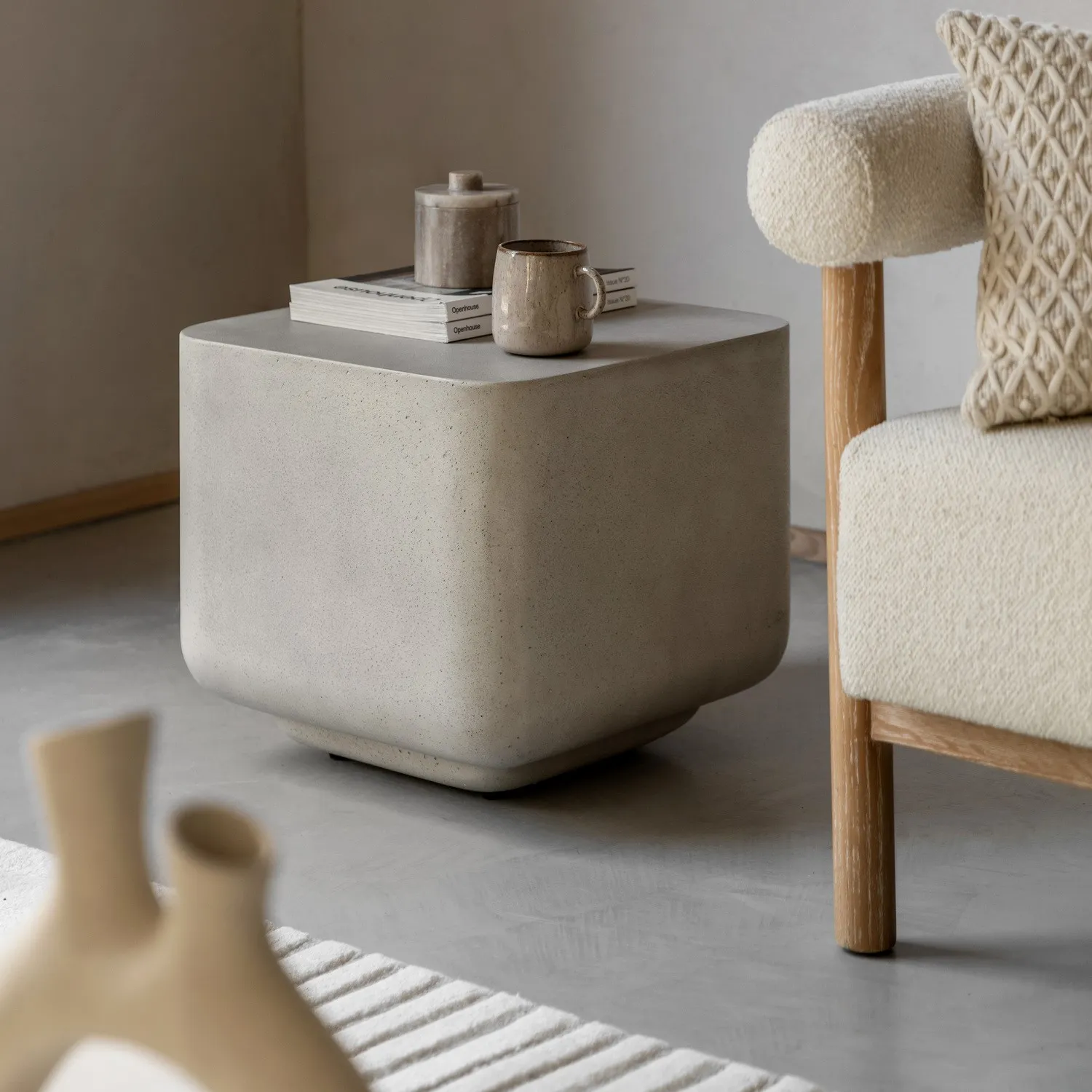 Curved Square Side Table - White, Concrete image