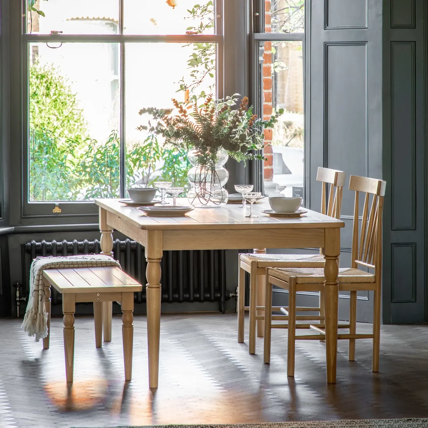 Extendable Dining Table - Brown, Oak