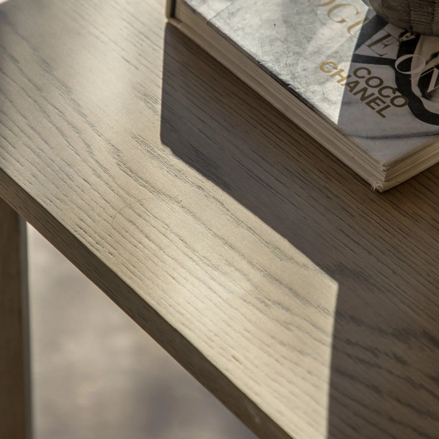 Square Side Table - Brown, Oak Veneer