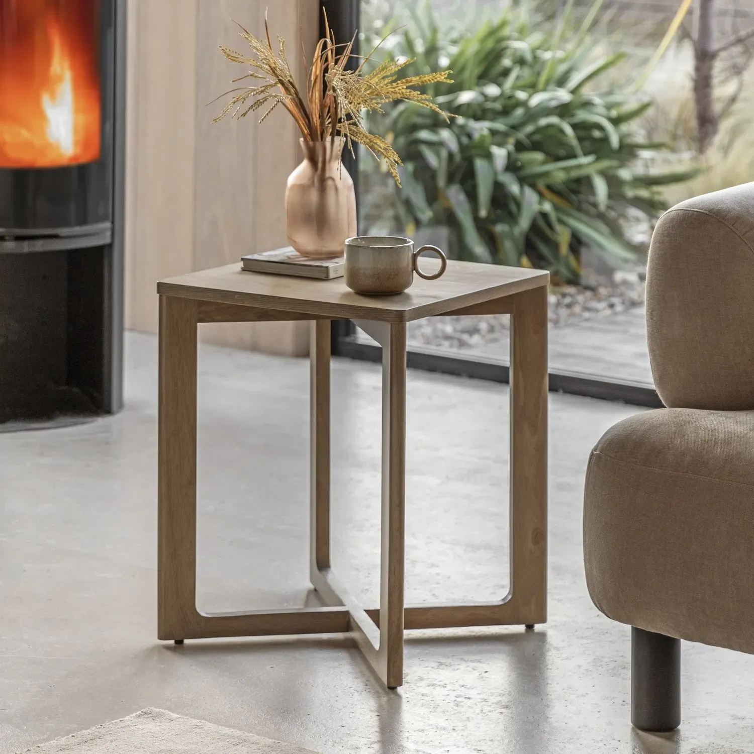 Square Side Table - Brown, Oak Veneer image