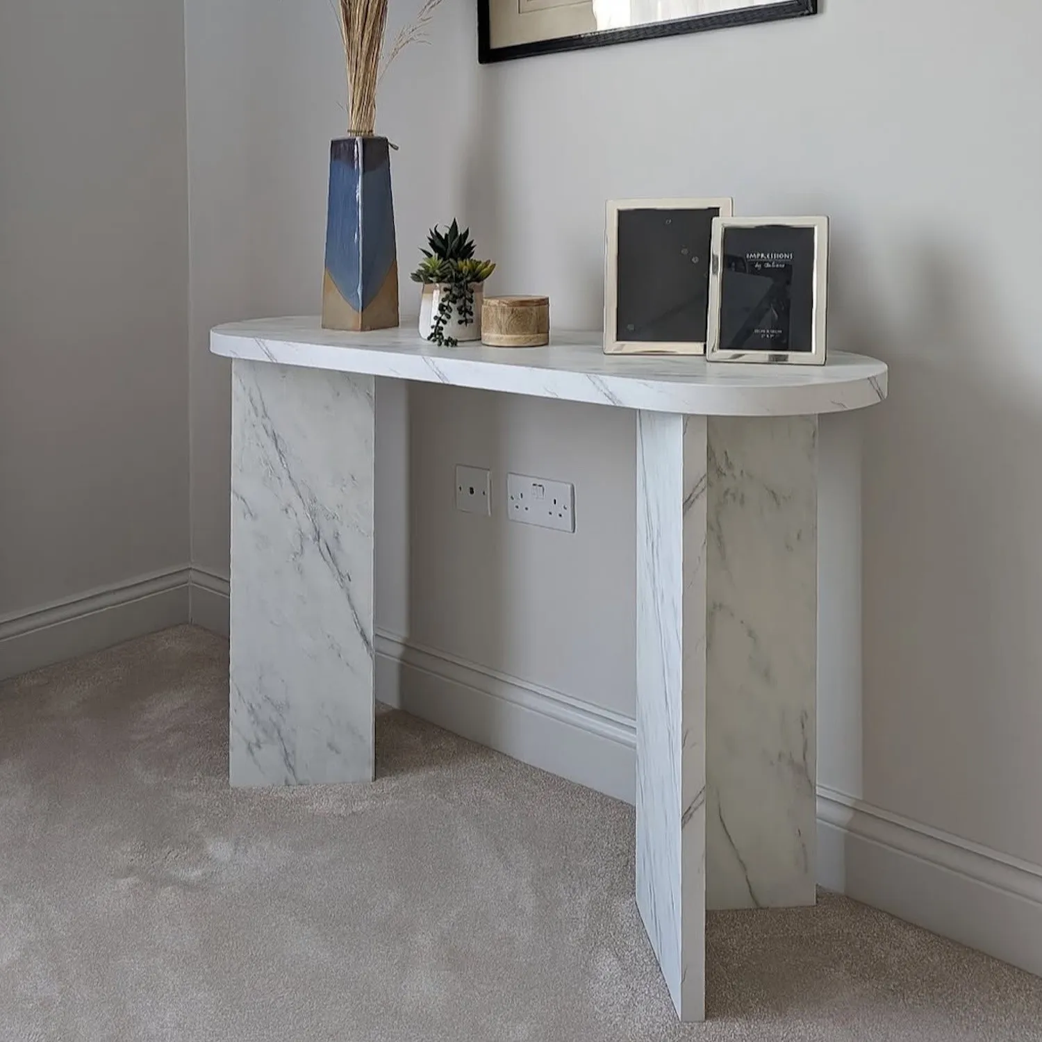 Large Console Table with Marble Effect - White