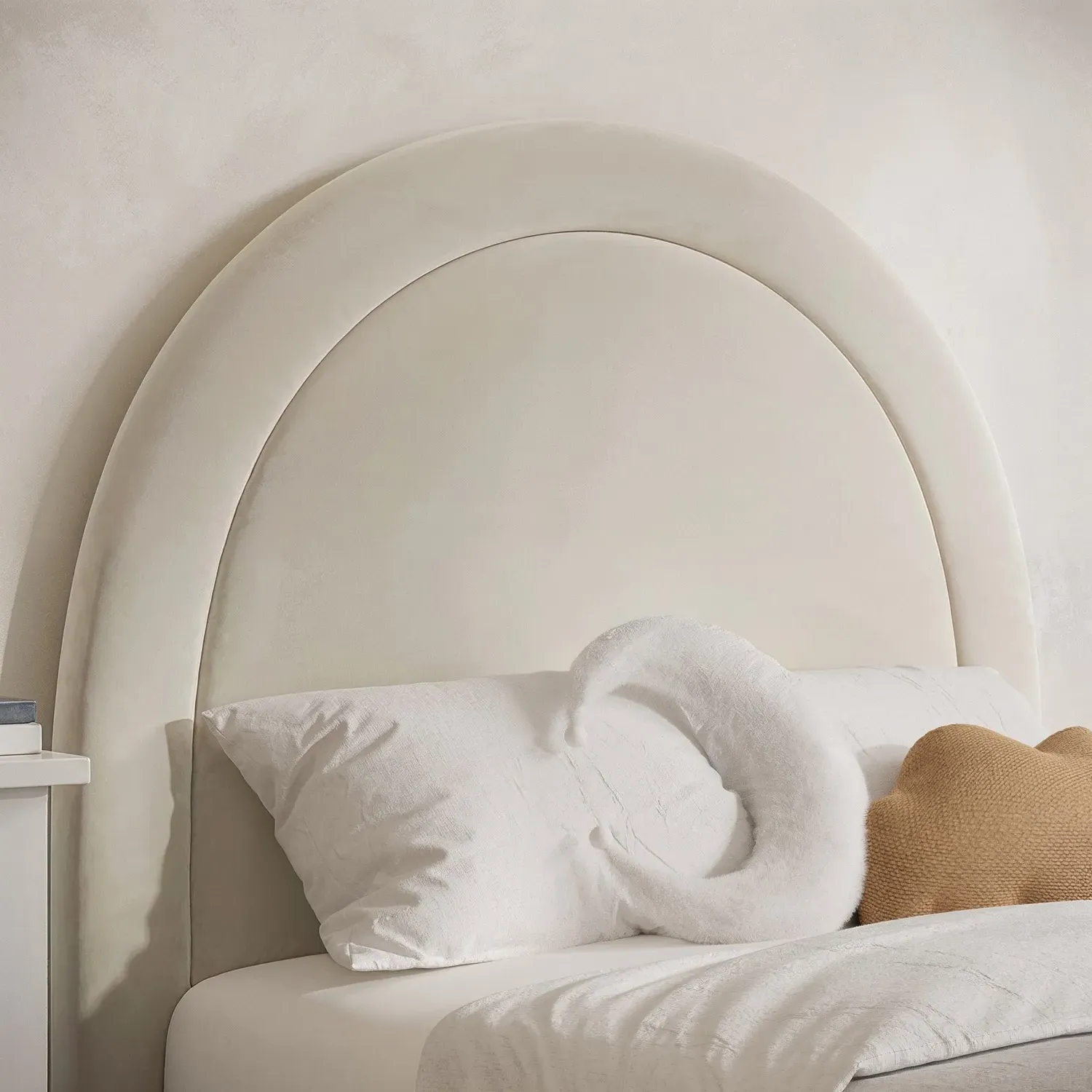 Single Ottoman Bed with Curved Headboard - Cream, Velvet