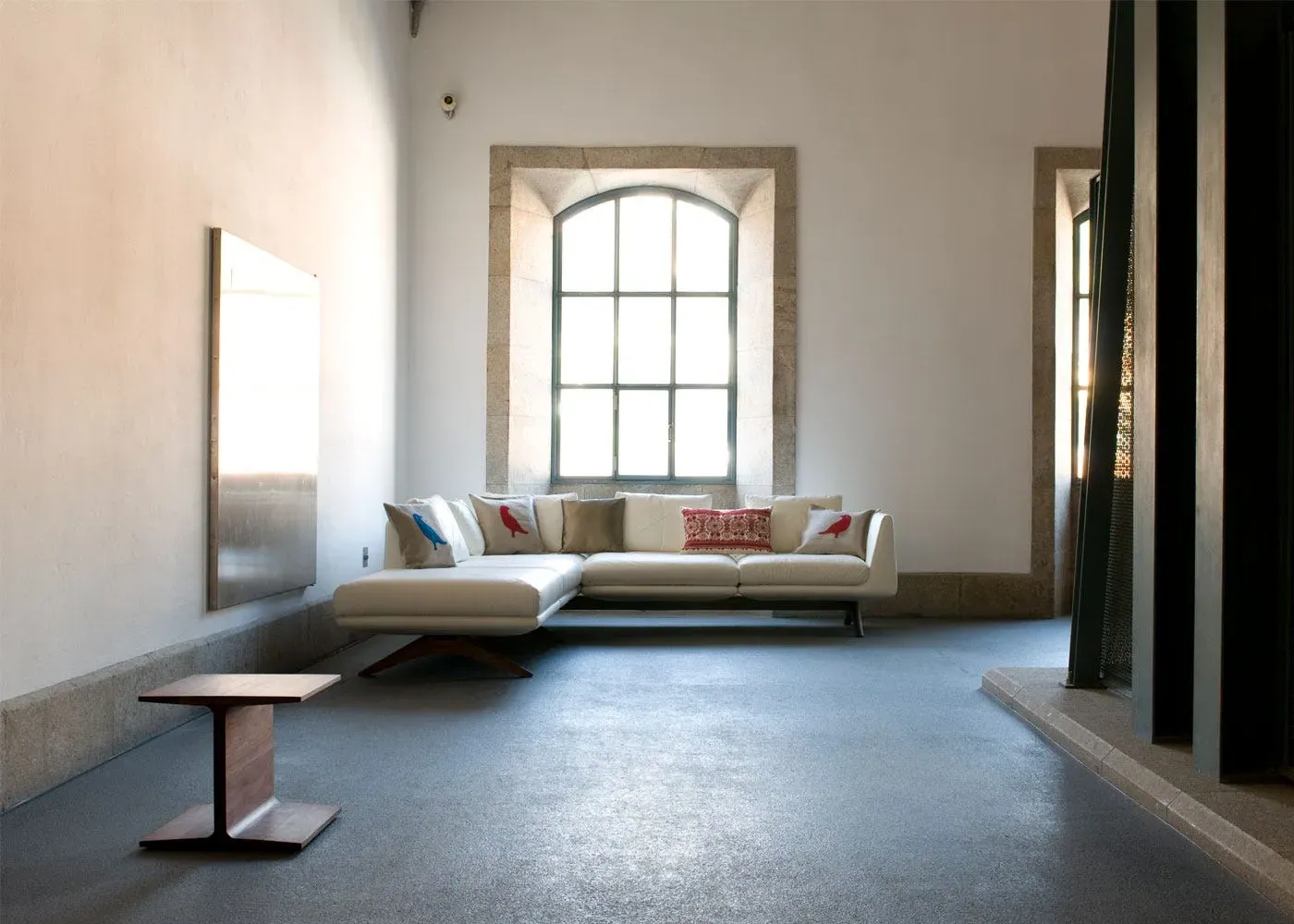 I-Beam Side Table - Light Wood, Oak
