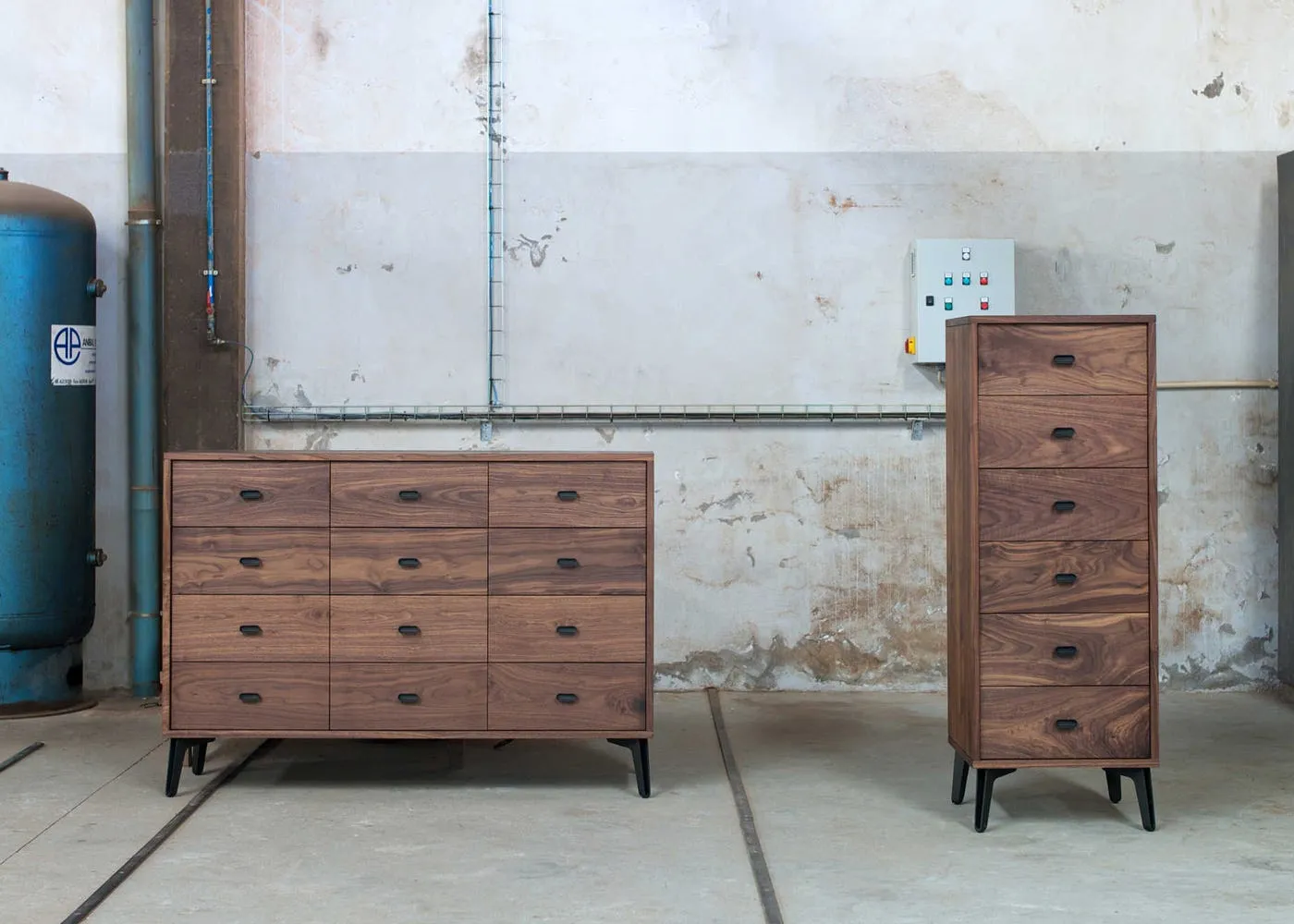 Large Chest with 12 Drawers - Walnut, Solid Wood