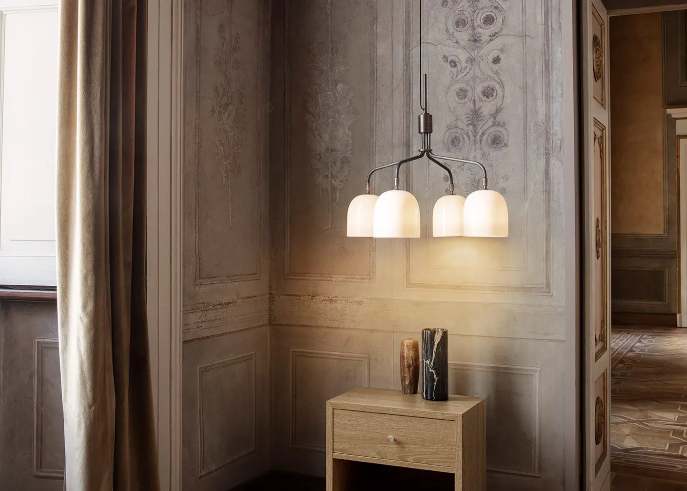 4-Arm Chandelier Short Design - Bone China