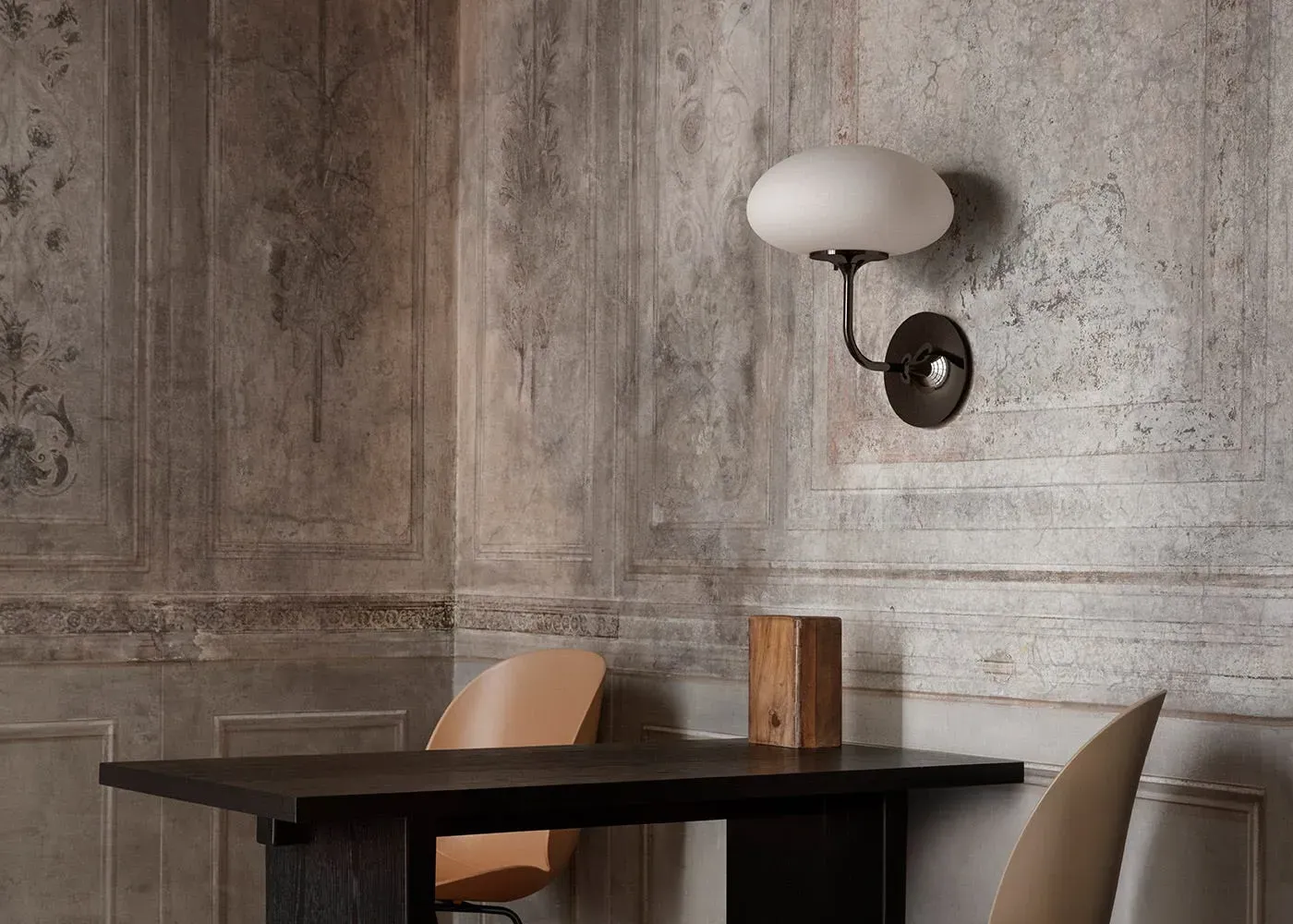 Stemlite Wall Light - Black Chrome
