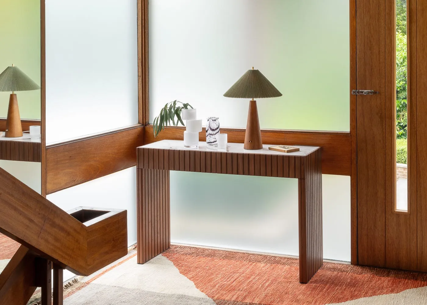 Console Table with Grey Ceramic - Walnut
