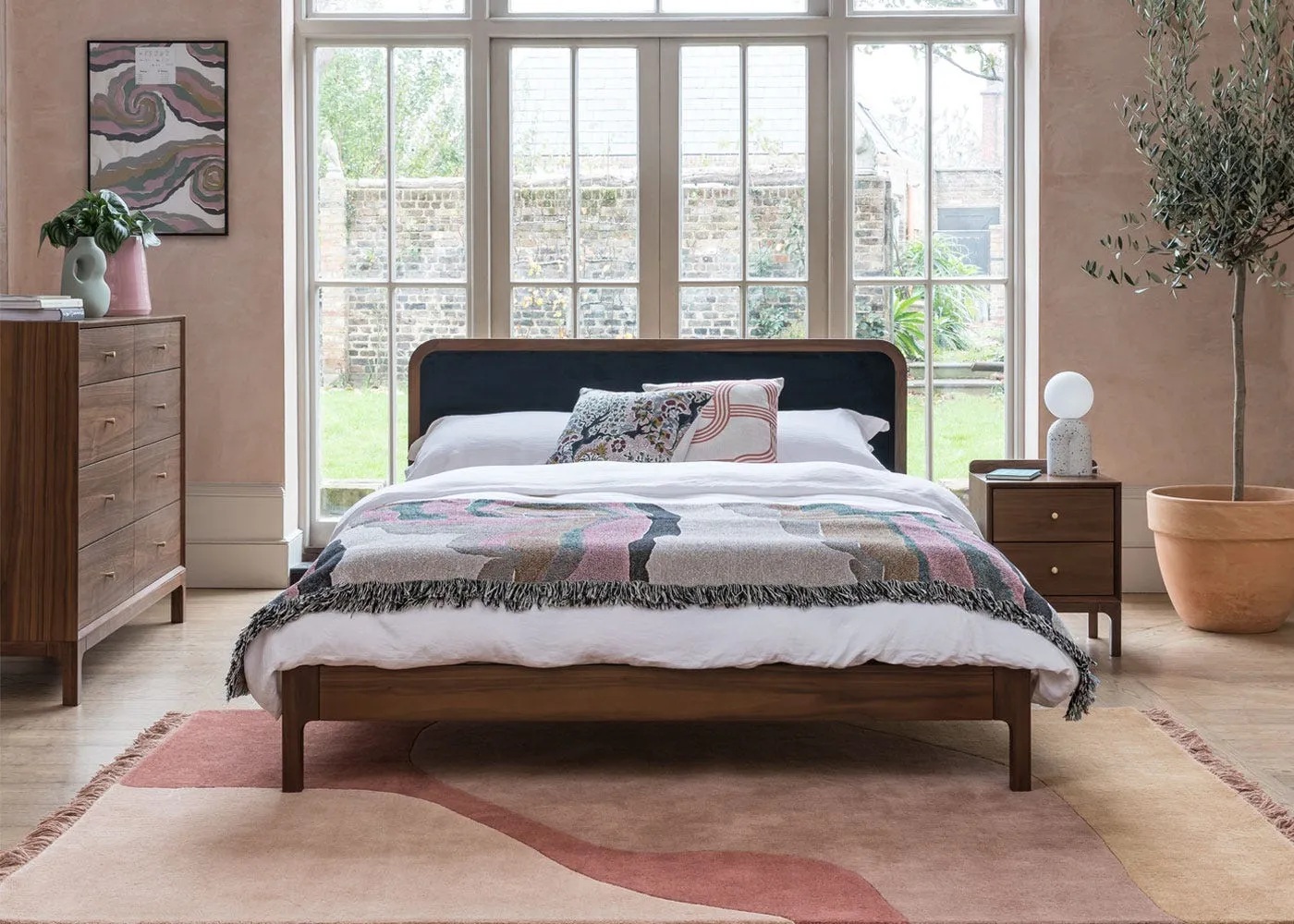 Medium Area Rug - Multi, Flows Design