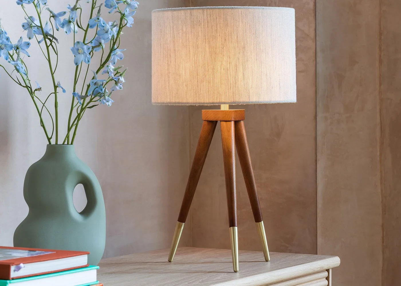 Tripod Table Lamp - Dark Wood, Walnut