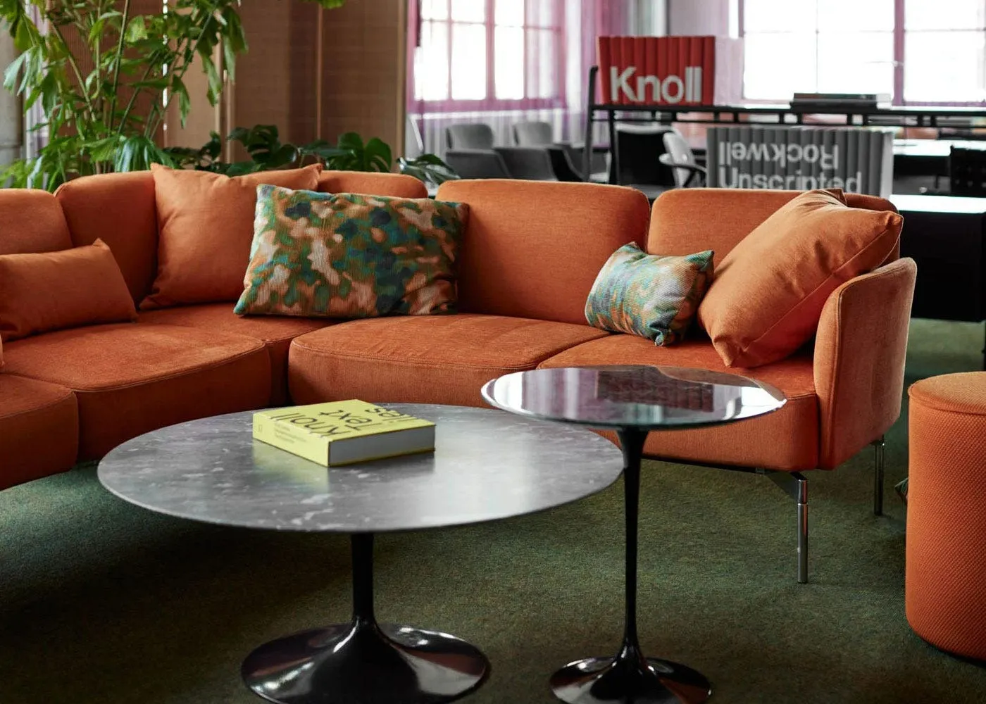 Round Coffee Table with Black Base - Green Marble