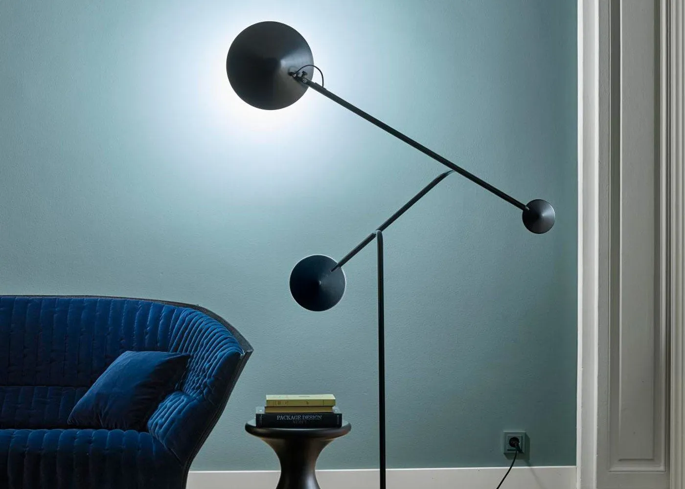 Cinetique Floor Lamp - Black