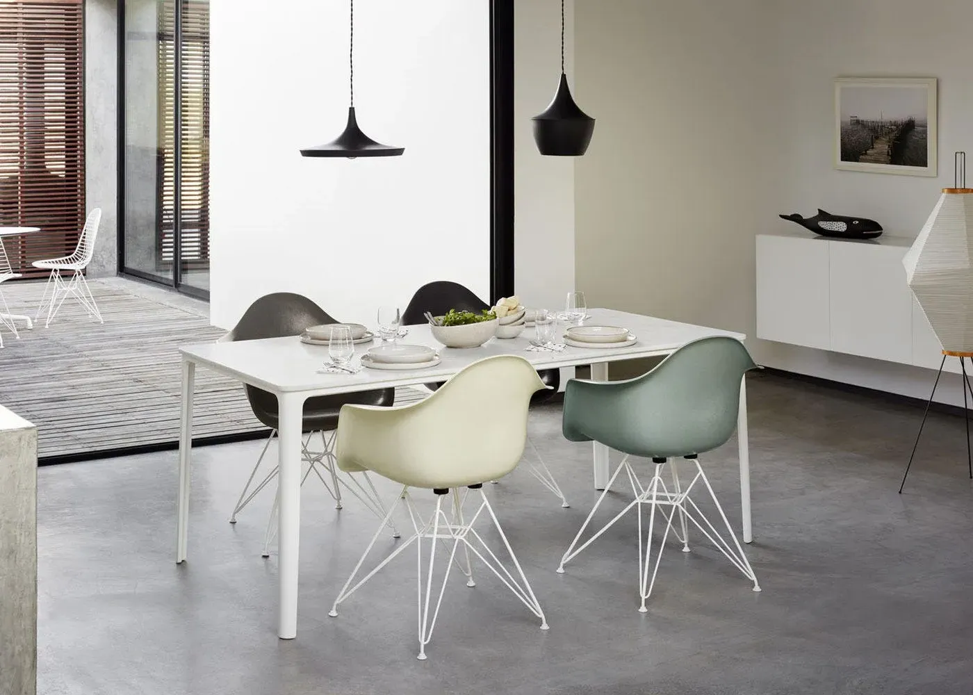 DAR Armchair with Chrome Base - Emerald