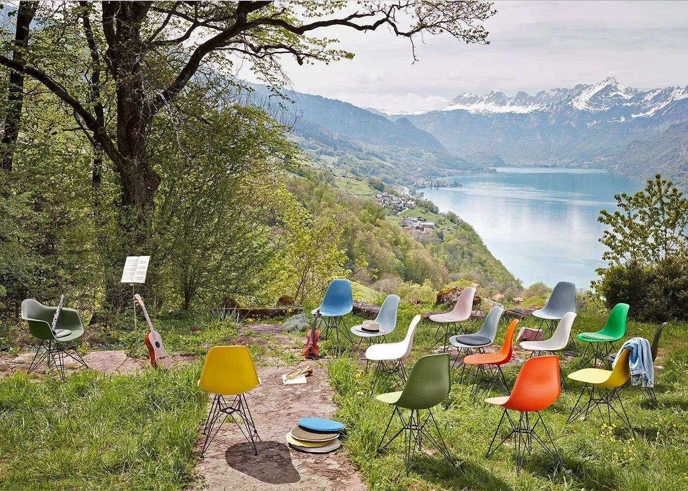 DSR Chair with Chrome Base - Rusty Orange, Polypropylene